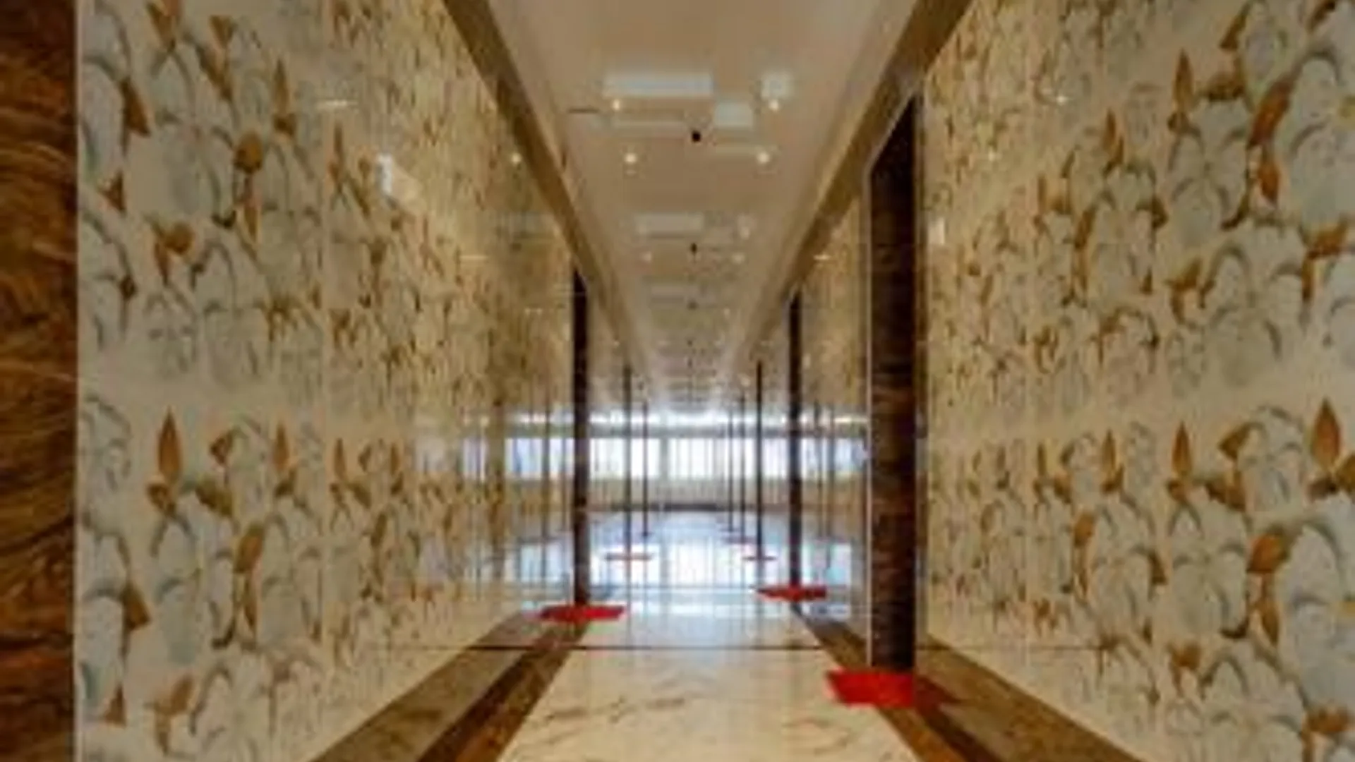 람메스와람 Right choice hotels 3성급 호텔 로비