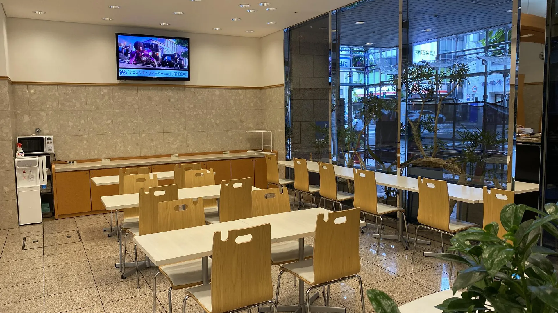 교토 토요코 인 교토 고조-카라스마 3성급 호텔 로비