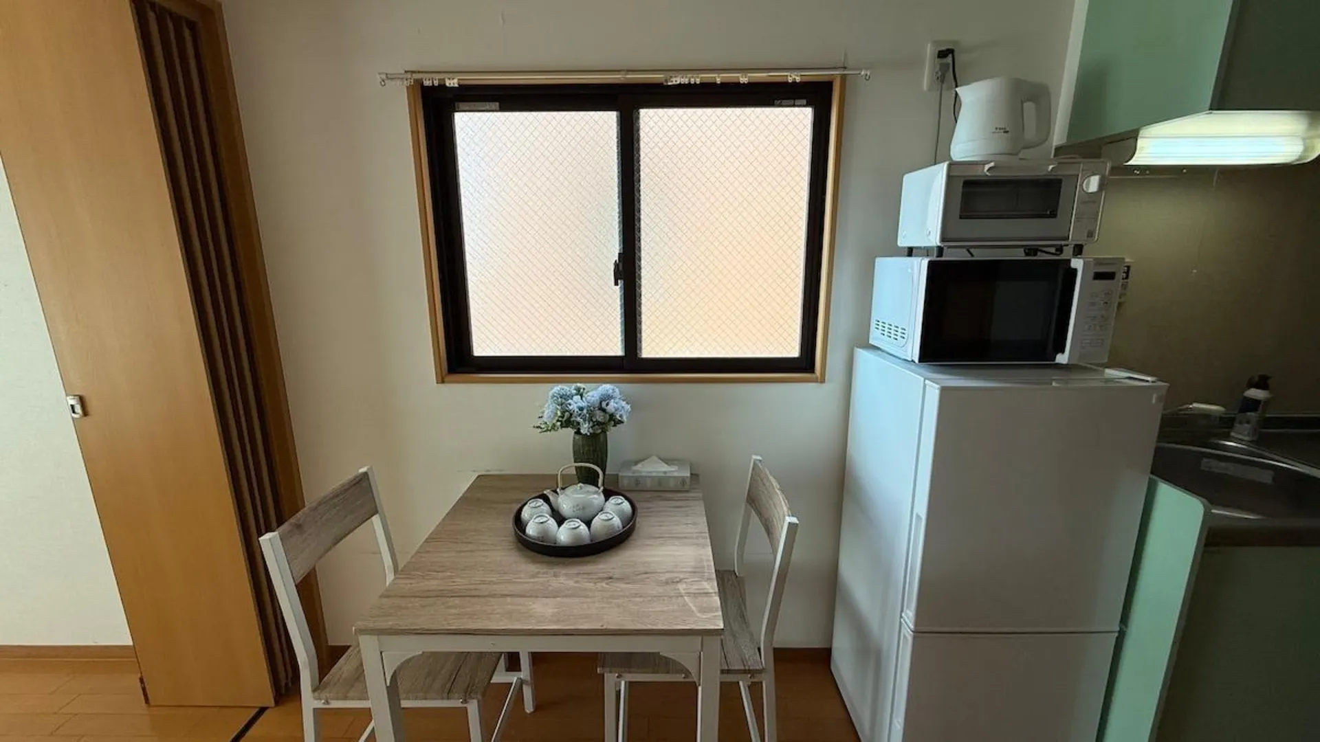 오사카 니시나리의 프라이빗 하우스 (45m², 침실 1개, 프라이빗 욕실 1개) 4성급 싱글룸 수영장