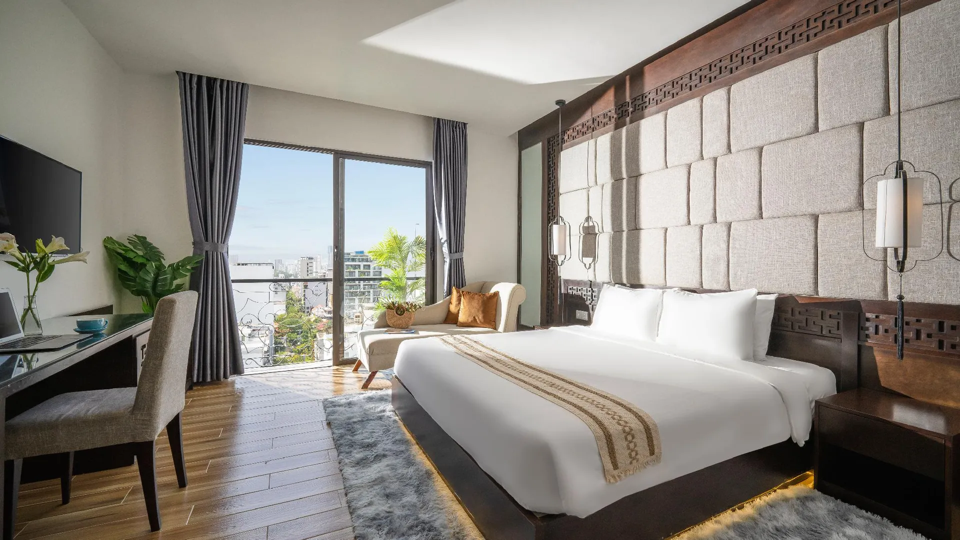 다낭 플라워 호텔 4성급 호텔 스위트룸