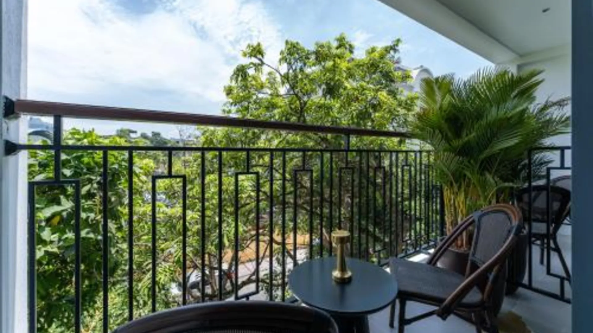 하노이 해리스 레지던스 - 더 제니스 5성급 게스트하우스 레스토랑