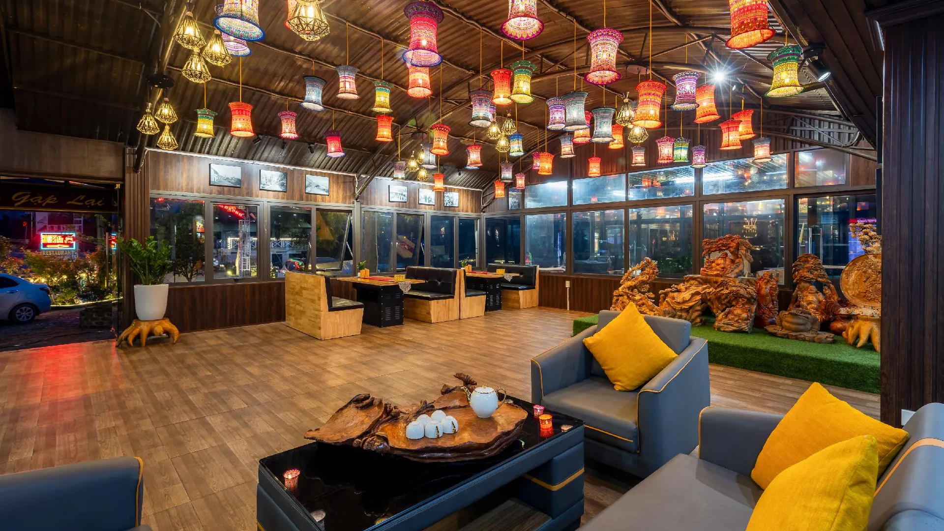 사파 JK 사파 홈스테이 앤 스위밍풀 4성급 게스트하우스 로비