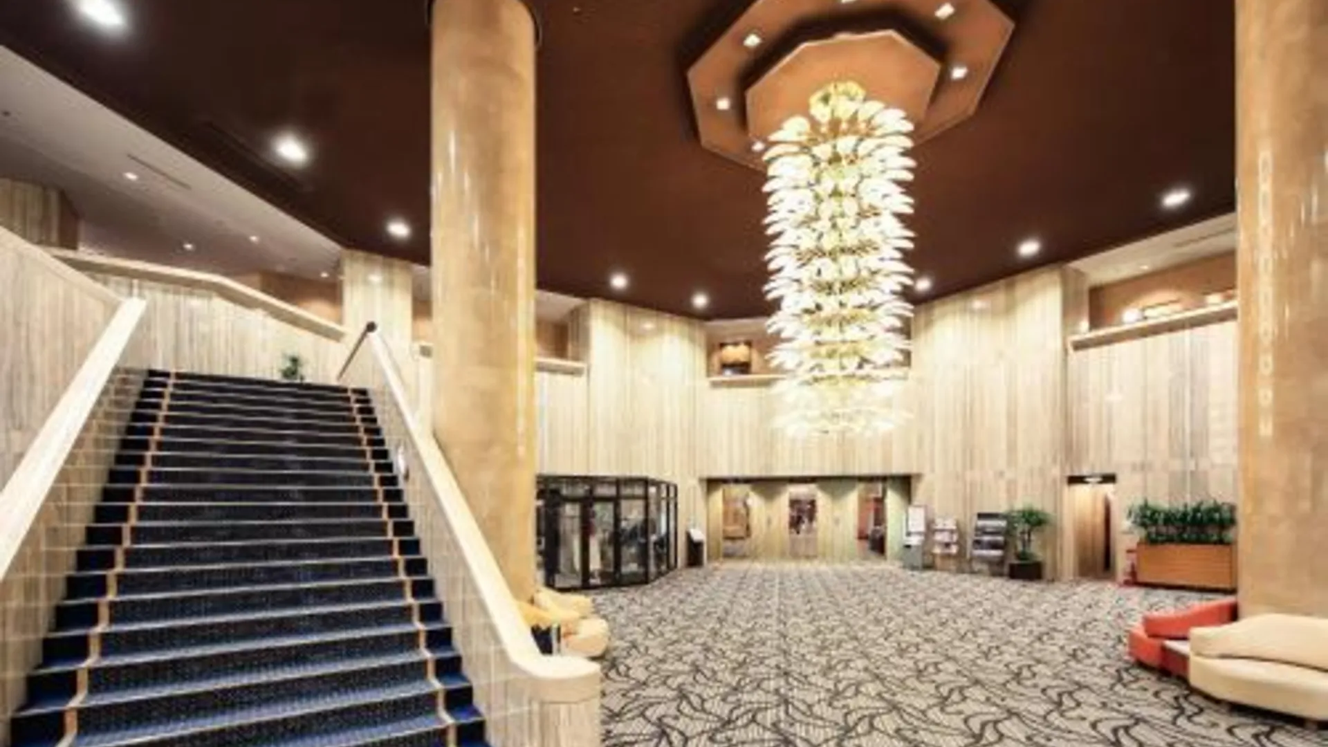 오사카 오사카 가든 팰리스 호텔 3성급 호텔 로비