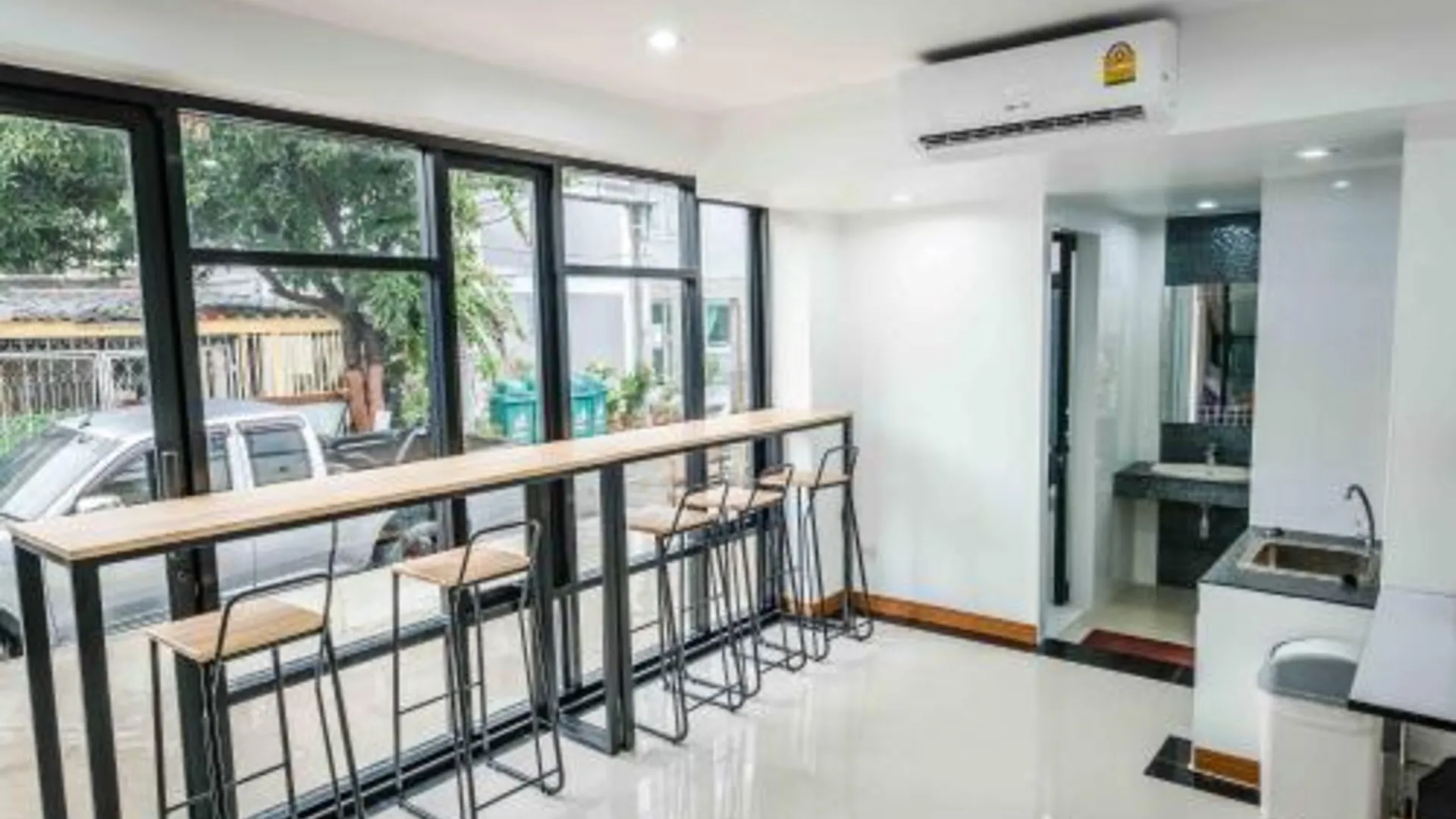 방콕 돈 무앙 호텔 3성급 호텔 외관