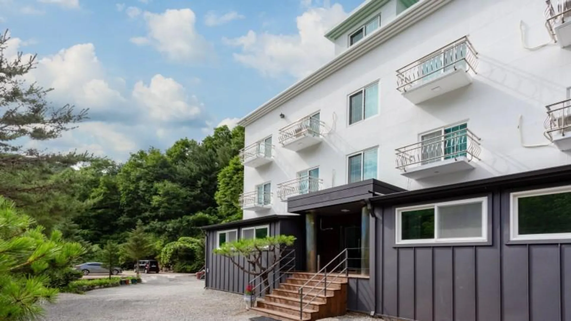 가평 끄라비펜션 (계곡인근)