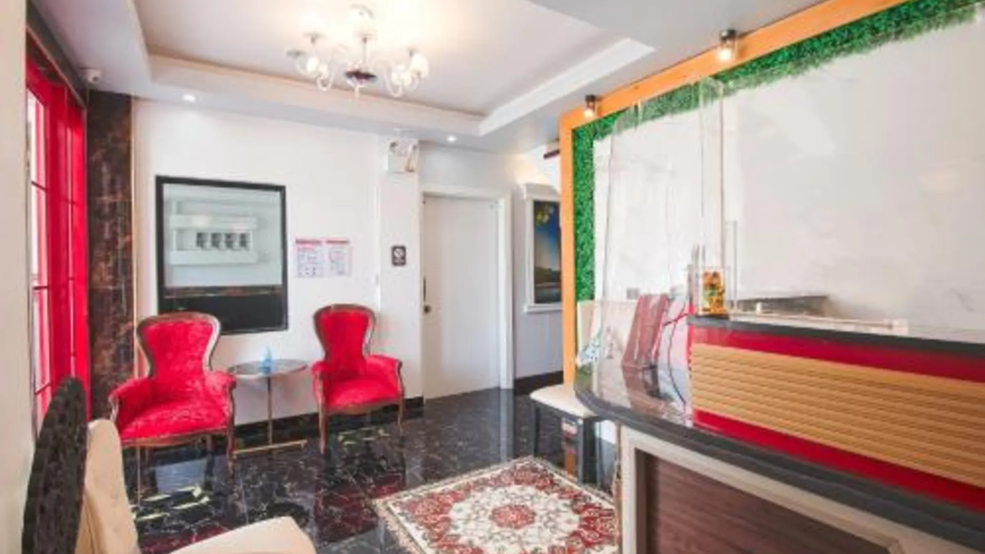 세부 OYO 685 K 포춘 아파텔 2성급 호텔 외관