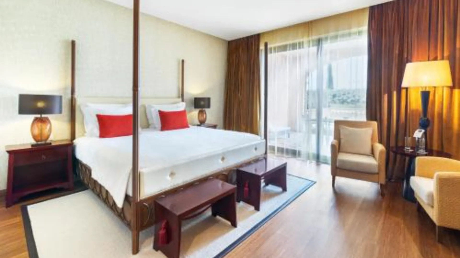 라고스 카스케이드 웰니스 리조트 5성급 호텔 전망