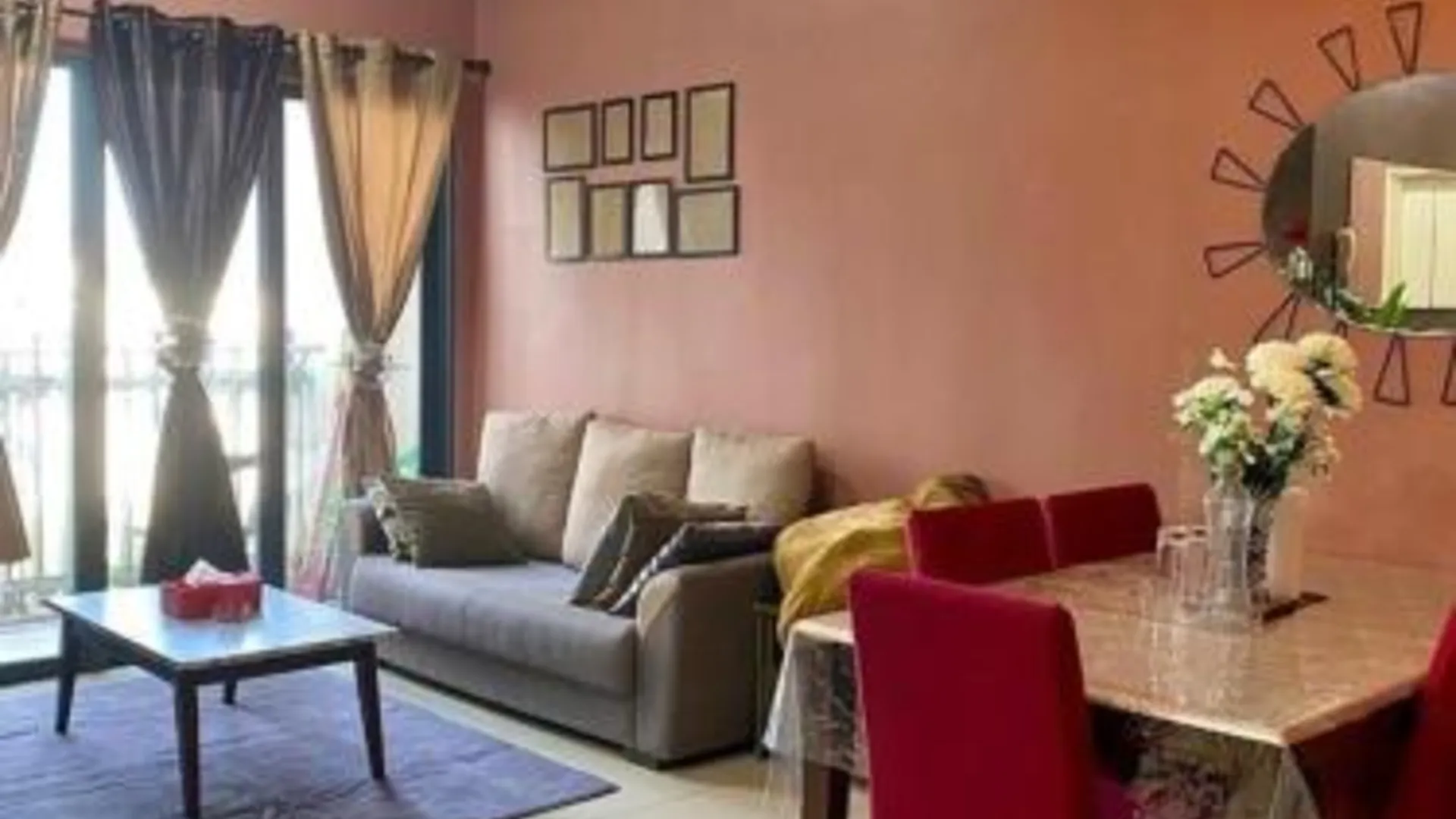 쿠안탄 베세라의 아파트먼트 (650m², 침실 2개, 프라이빗 욕실 2개) 4성급 게스트하우스 수영장