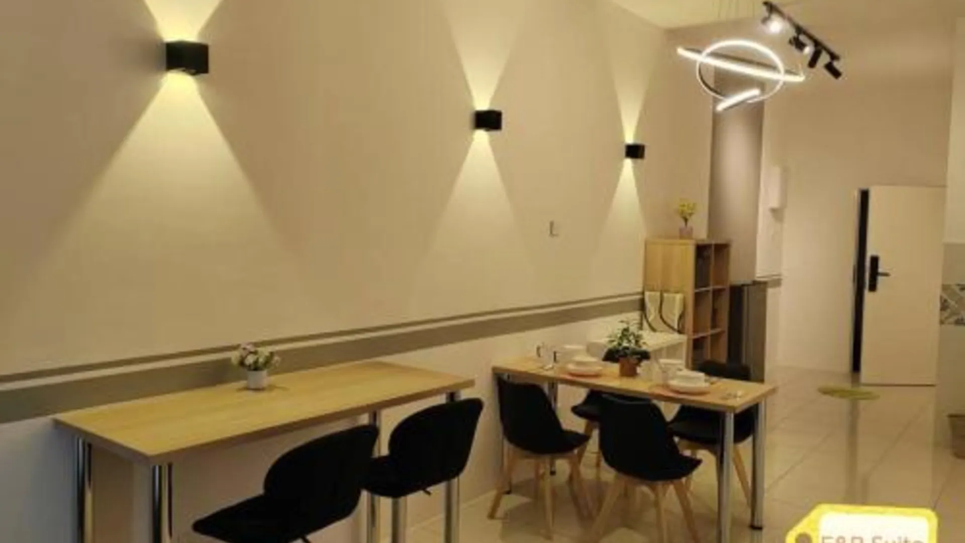 이포 캄풍 자와의 아파트먼트 (66m², 침실 2개, 프라이빗 욕실 2개) 4성급 게스트하우스 전망