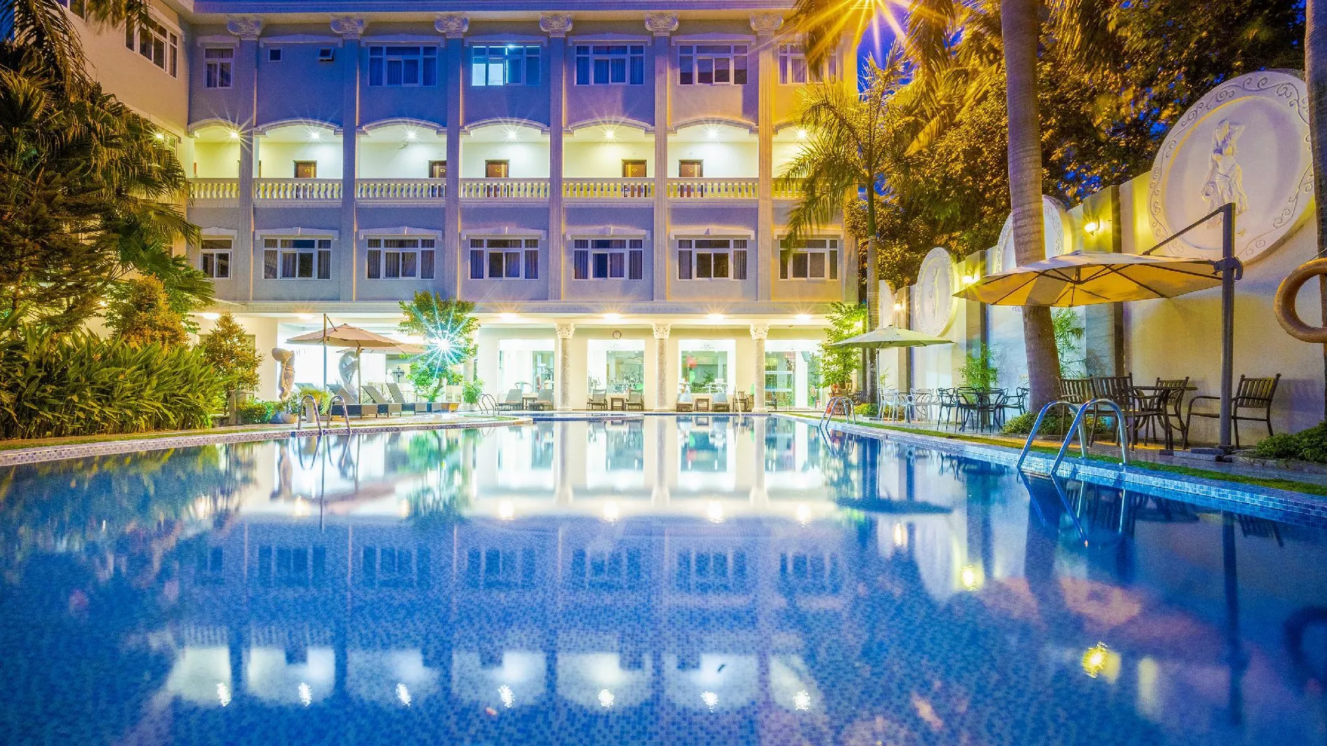 다낭 에덴 플라자 다낭 4성급 호텔 스위트룸