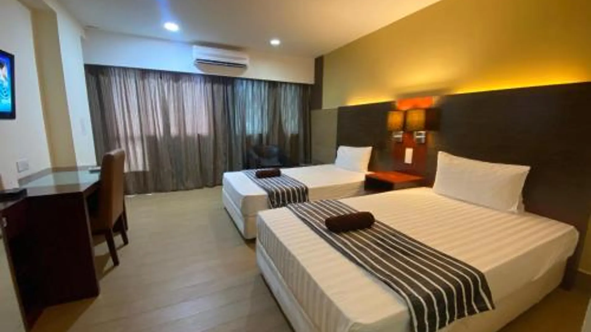 코타키나발루 시티 센터의 프라이빗 하우스 (32m², 침실 1개, 프라이빗 욕실 1개) 3성급 게스트하우스 스위트룸