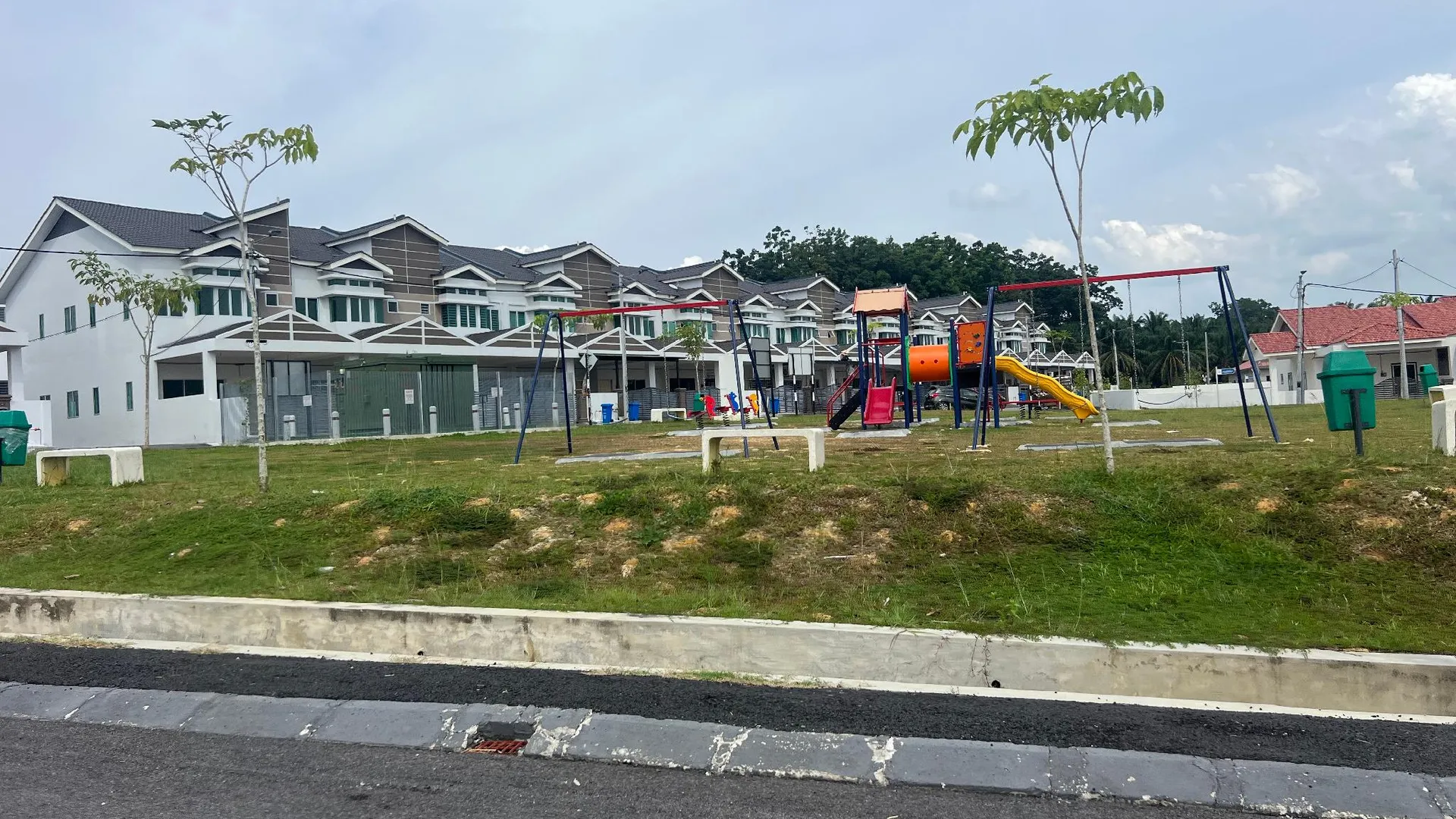 탄종 말림 (페락) 탄종 말림의  (m², 침실 4개, 프라이빗 욕실 4개) 3성급 게스트하우스 부대시설