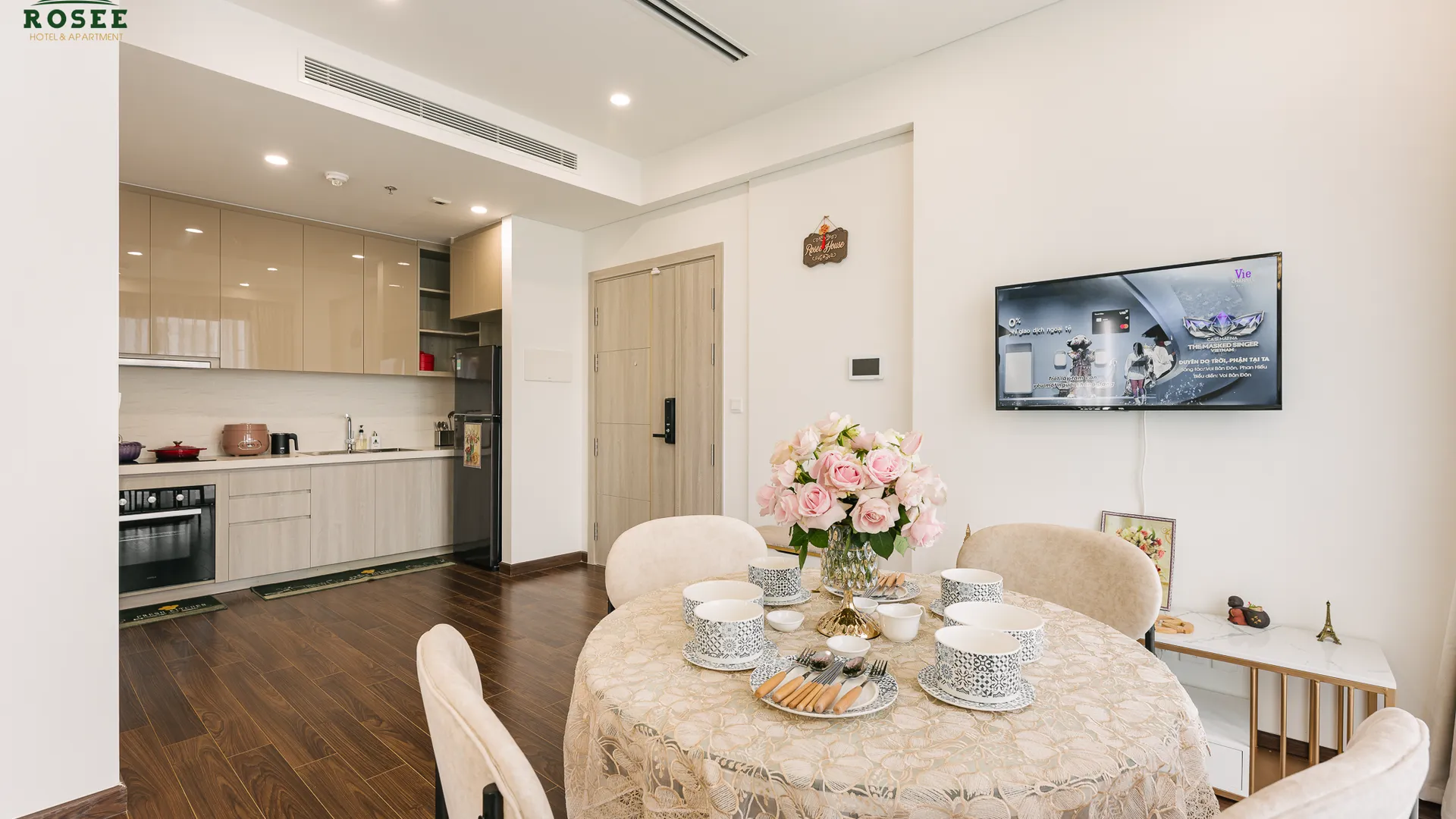 하노이 로지 하우스 - 럭셔리 레지던스 위드 레이크뷰 5성급 게스트하우스 전망