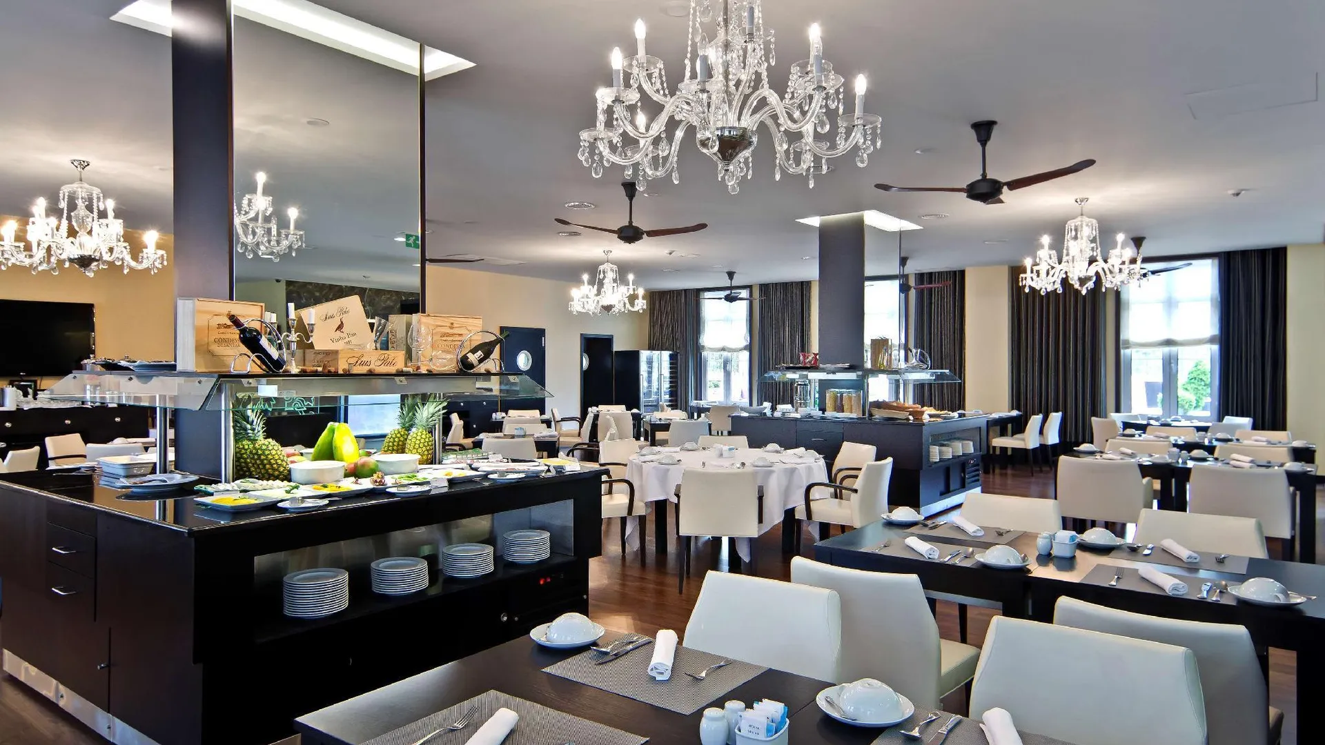 칼다스 다 라인하 사나 실버 코스트 호텔 4성급 호텔 로비