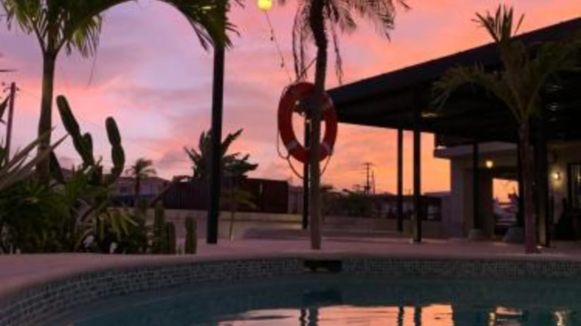 오키나와 본섬 MARINX CLASSIC HARBORVIEW PENSION 2성급 호텔 전망