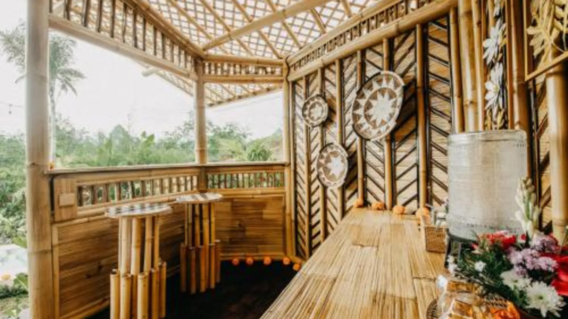 발리 Magic Hills Bali - Magical Eco-Luxury Lodge 4성급 호텔 전망