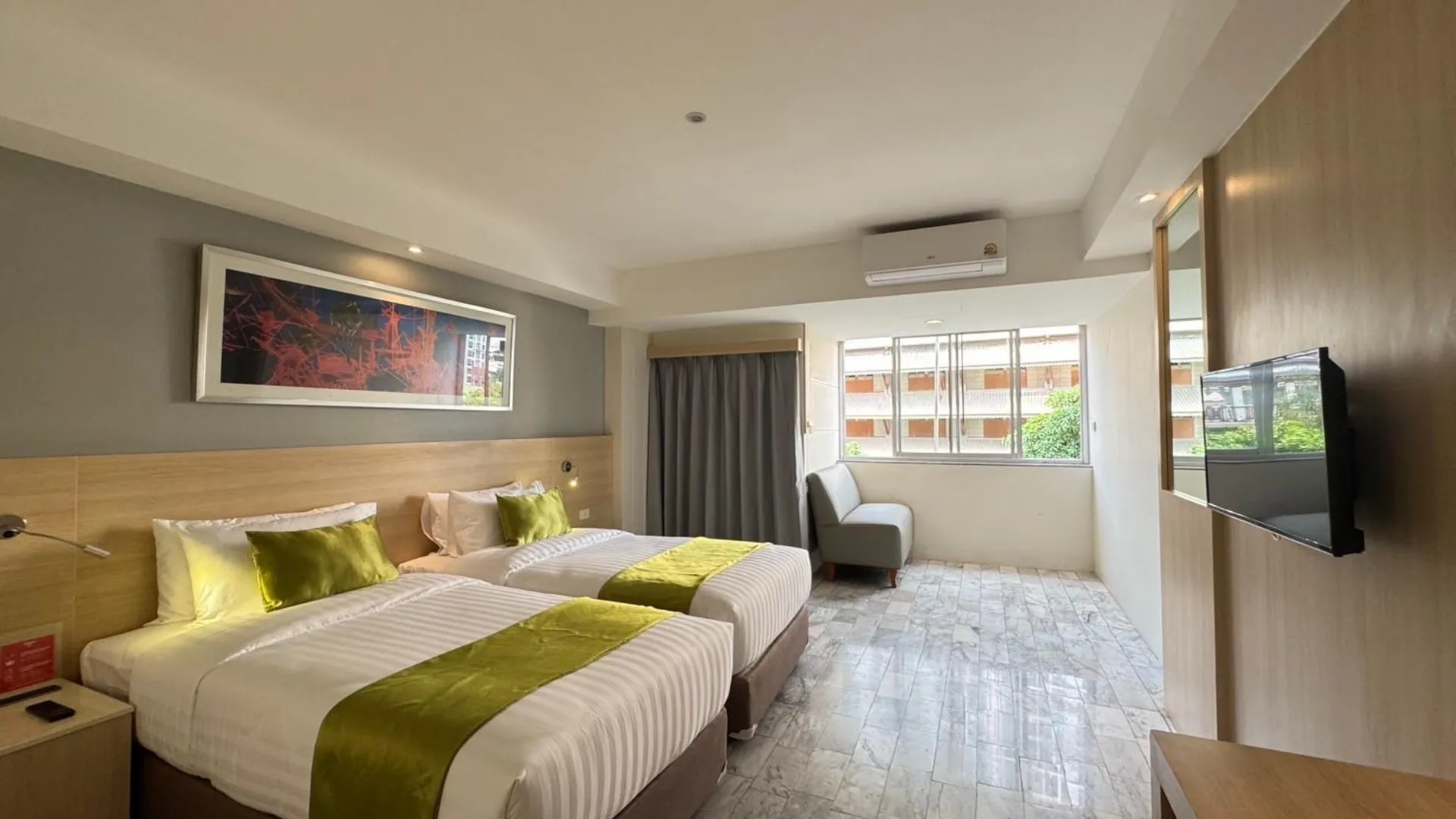 방콕 아이체크 인 타프라 5성급 호텔 스위트룸