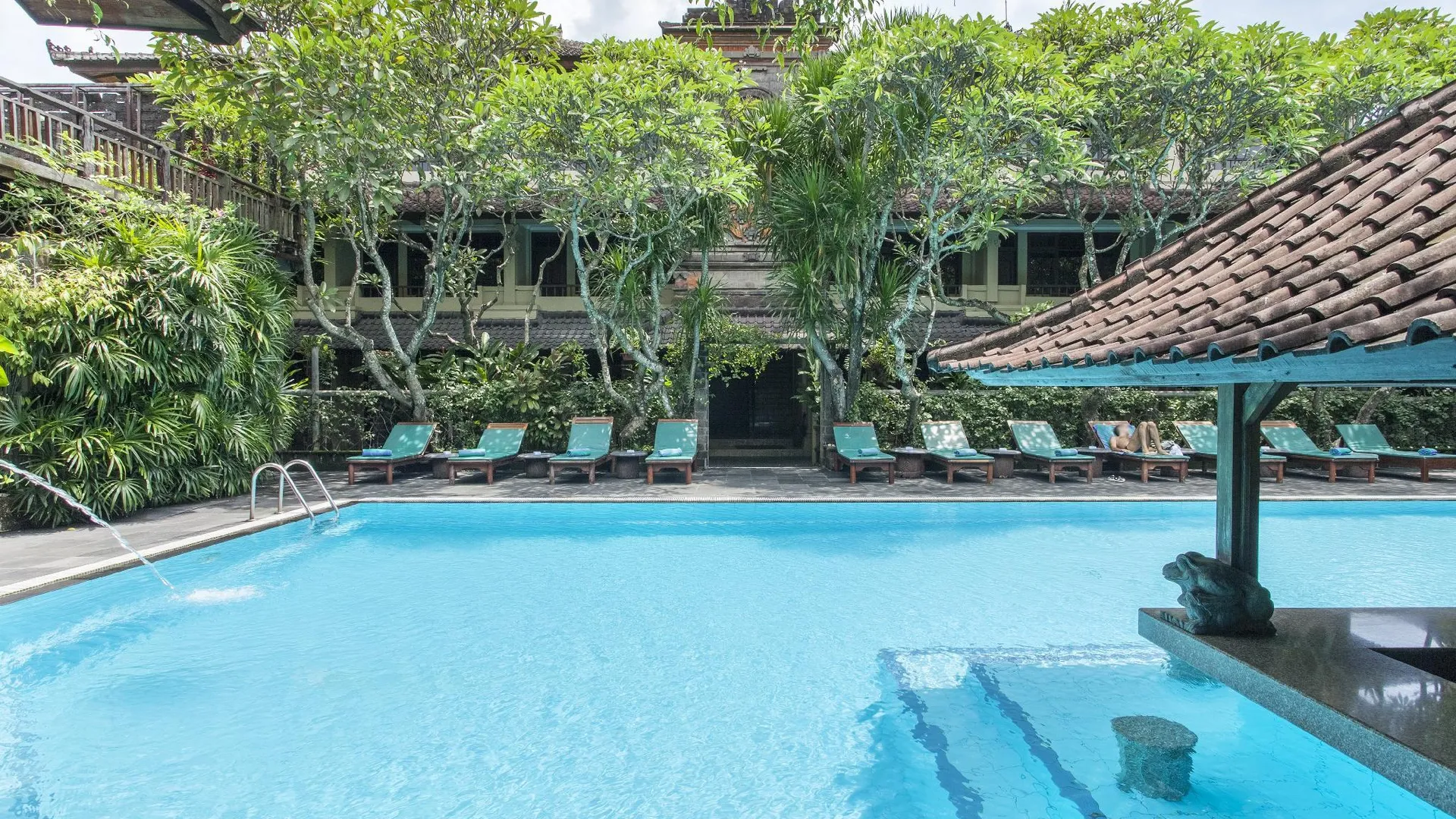 발리 퓨리 밤부 호텔 3성급 호텔 스위트룸