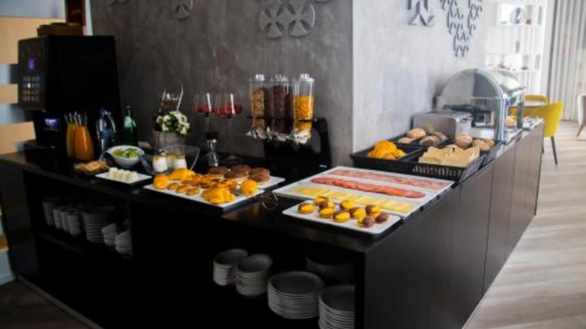 토마르 Thomar Boutique Hotel 4성급 호텔 수영장