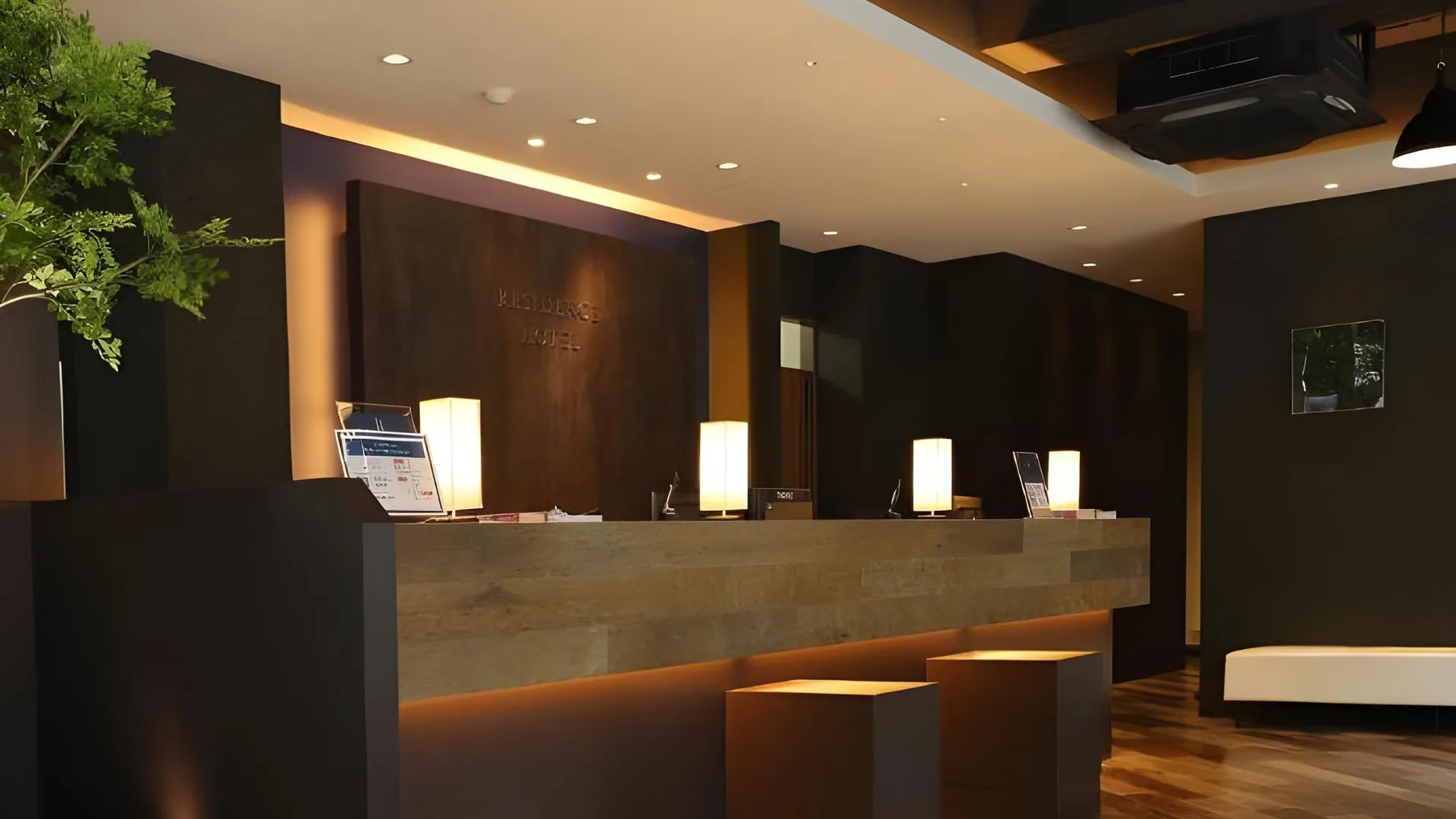 후쿠오카 레지던스 호텔 하카타 8  2성급 호텔 로비