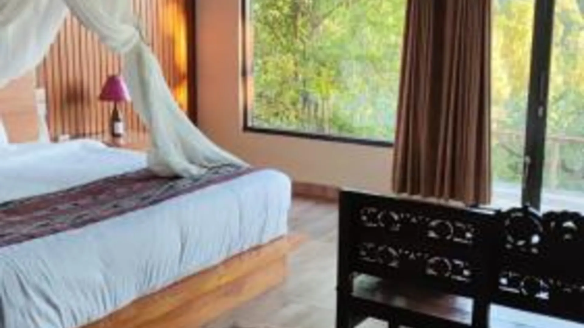 발리 Munduk Nature Lodge 호텔 스위트룸