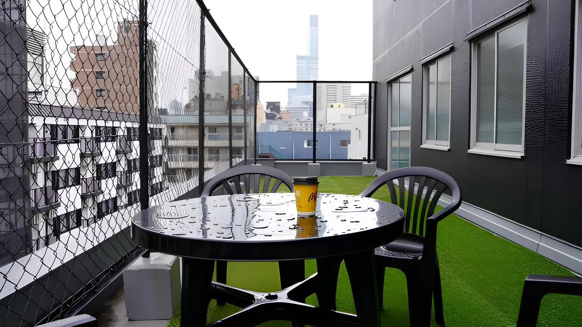 오사카 心斎橋難波関空直通 Ambers Hostel 호텔 수영장