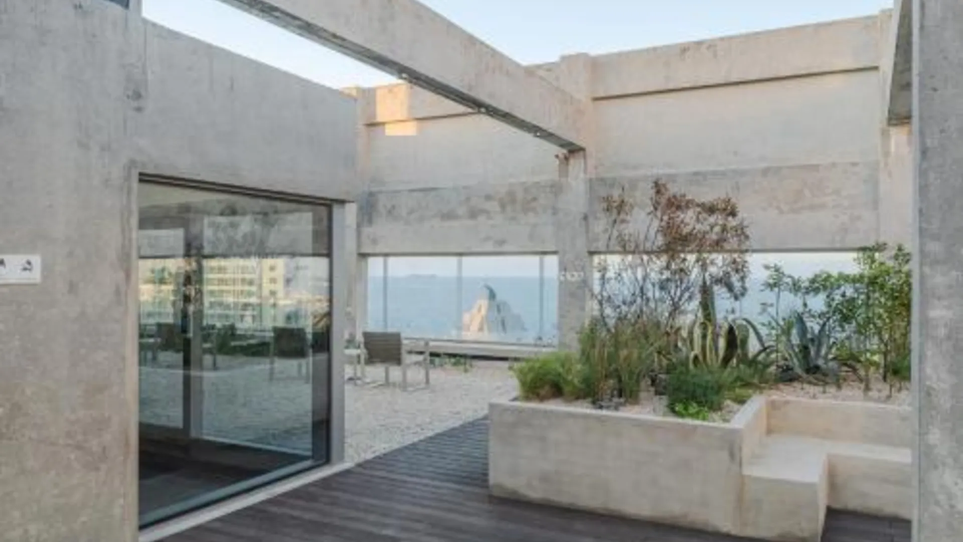 제주 맹그로브 제주시티 2성급 호텔 외관