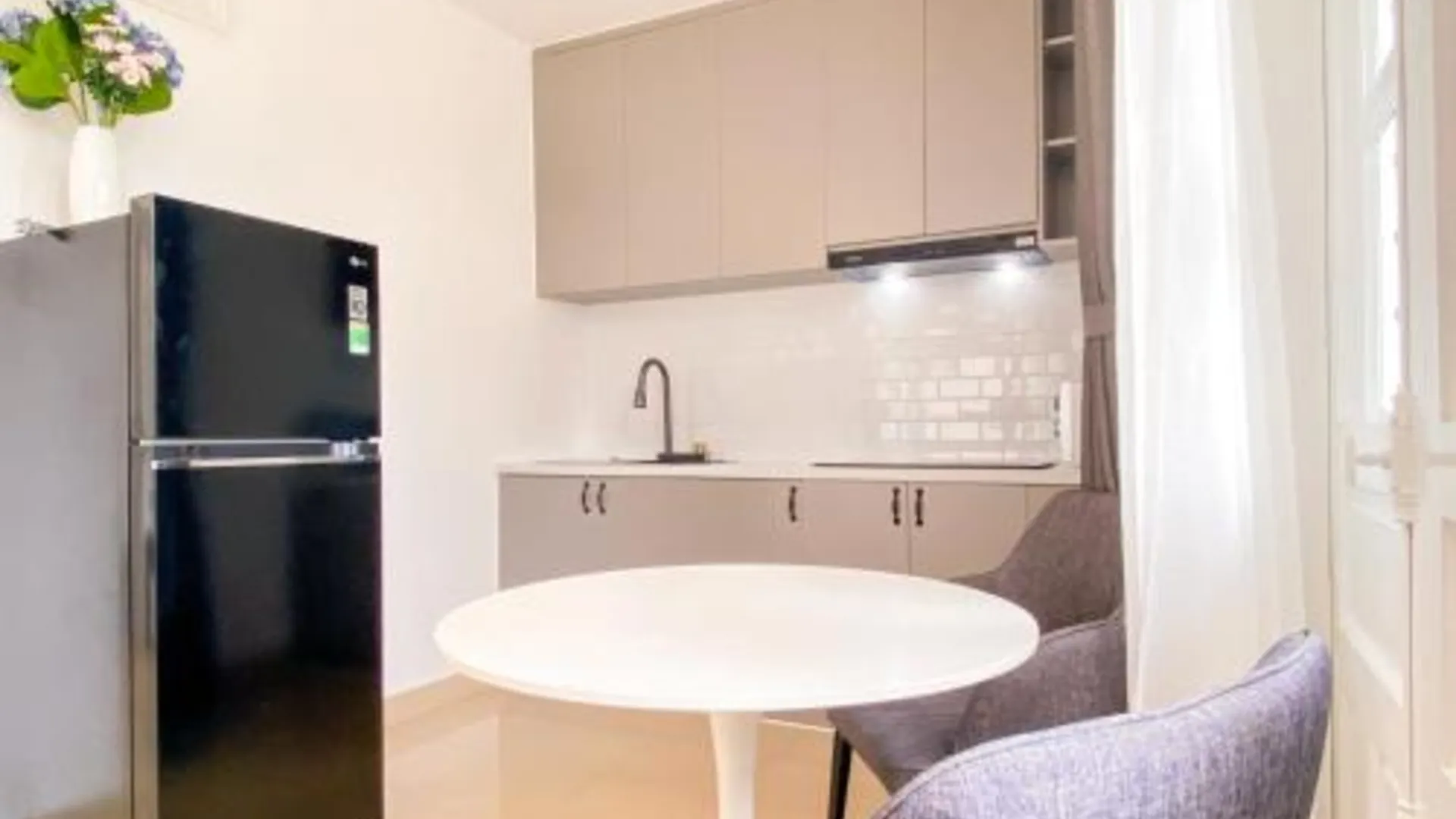 호치민 제우스 리빙 - 룸 인 빌라 언 푸 3성급 호텔 객실