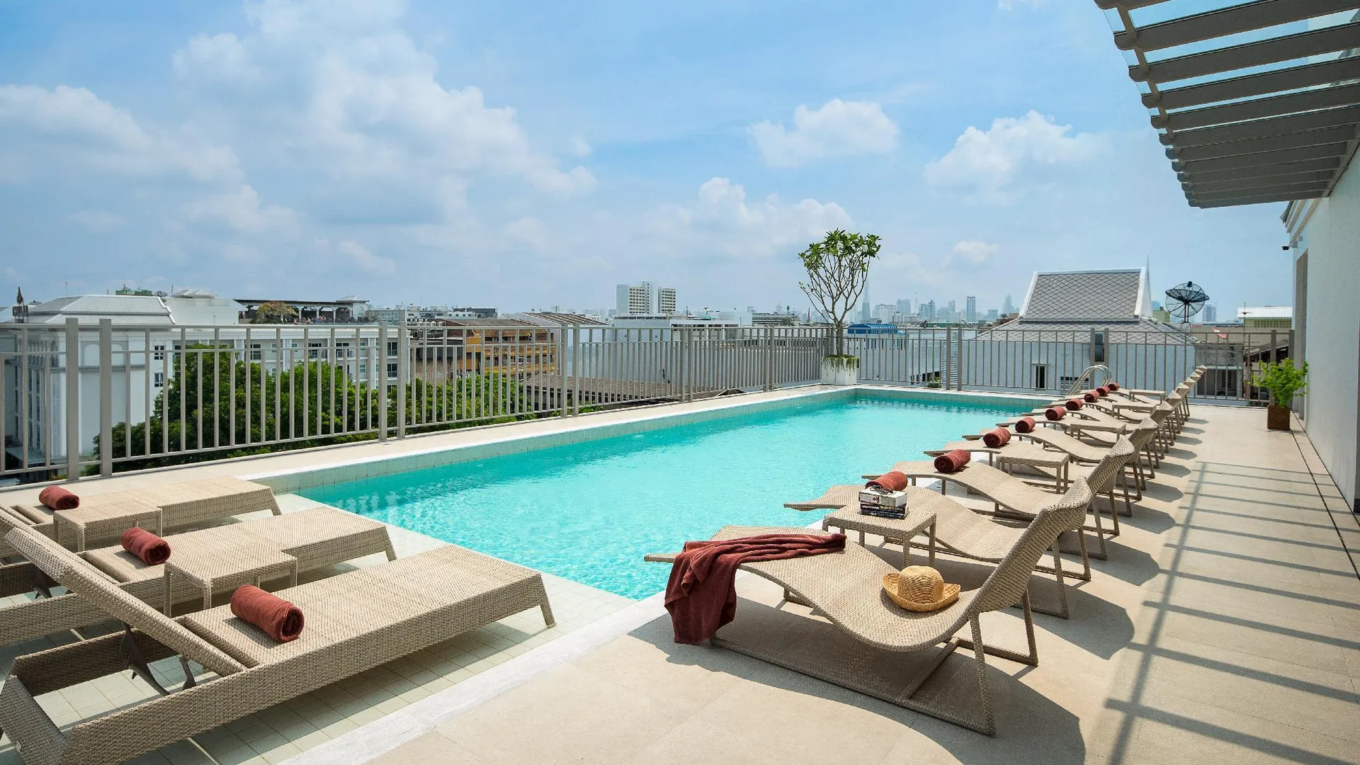 방콕 카사 비마야 리버사이드 4성급 호텔 객실