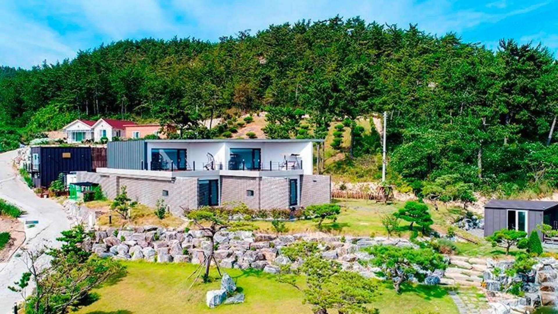 신안군 신안 프롬휴풀빌라펜션 2성급 게스트하우스 레스토랑