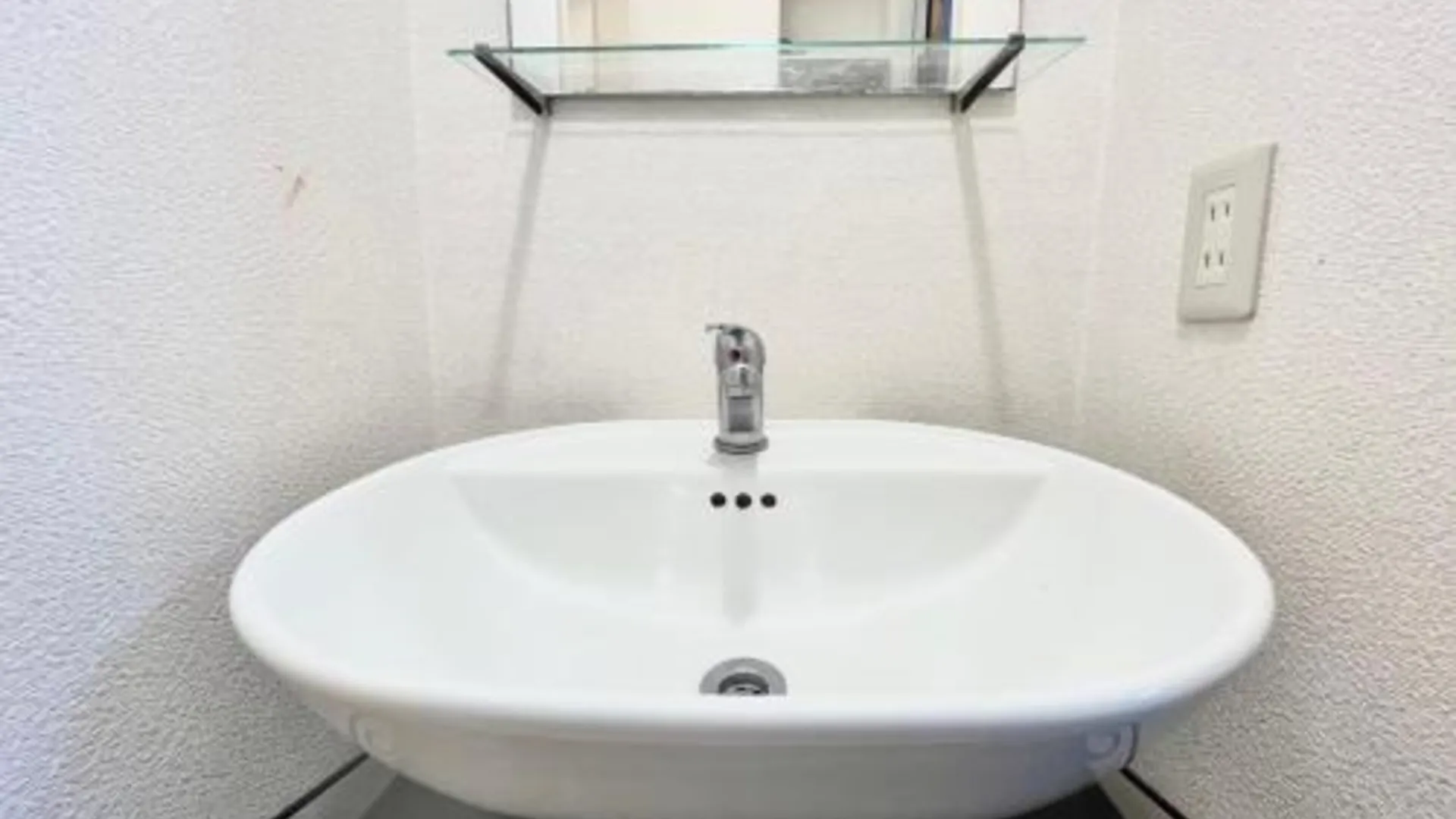 오사카 Kouzu 5002 2성급 싱글룸 외관