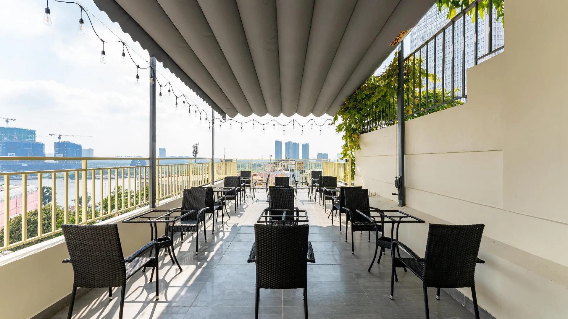 호치민 에도야 호텔 동 코이 3성급 호텔 수영장