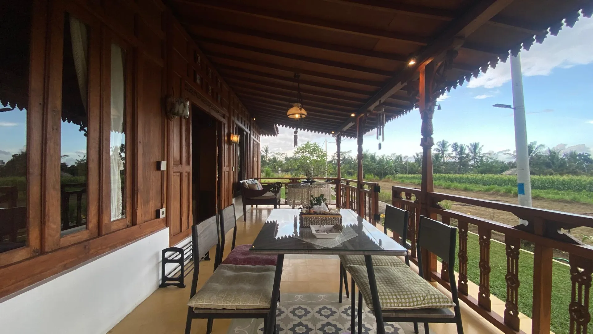 발리 힐링 하우스 셈붕 4성급 호텔 로비