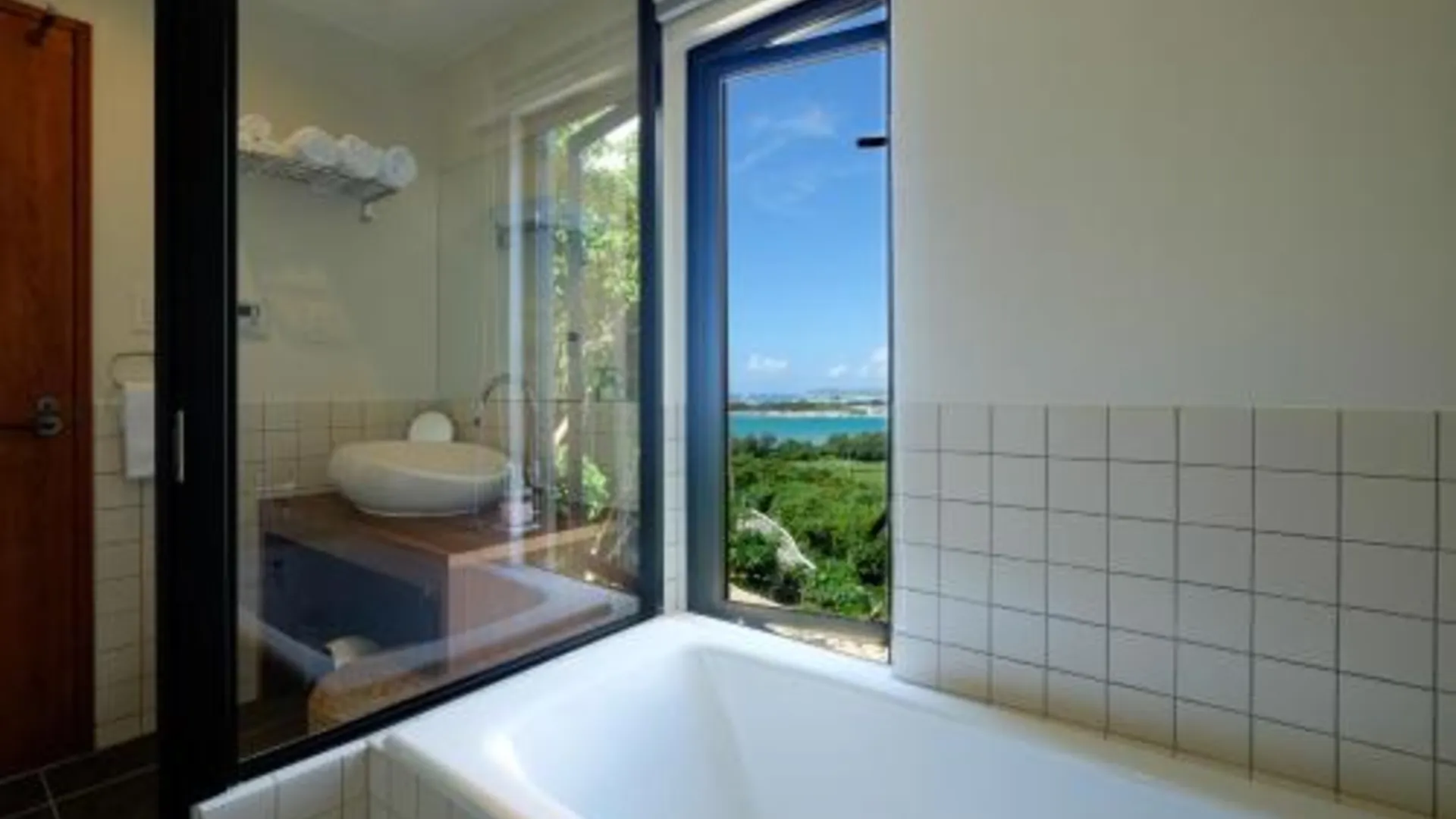 오키나와 본섬 카이자 2성급 호텔 레스토랑