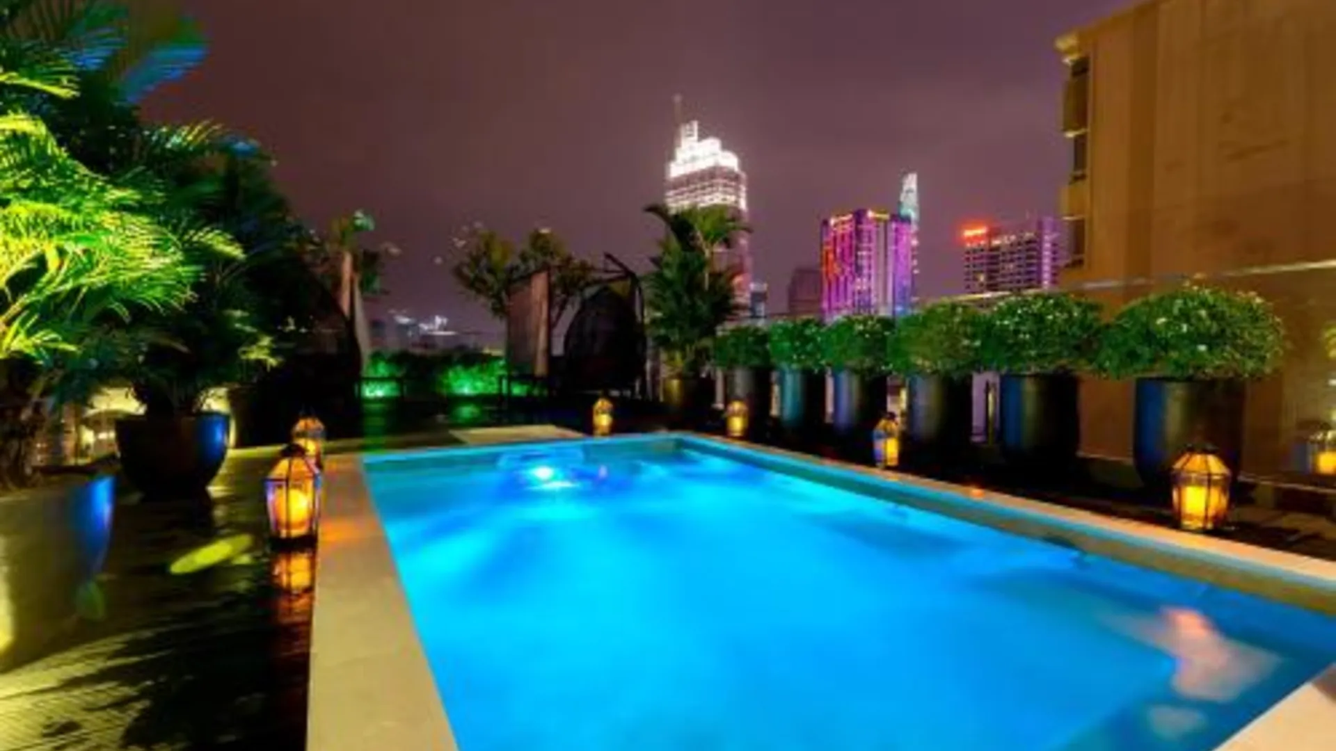 호치민 로즈랜드 스위트 호텔 4성급 호텔 객실