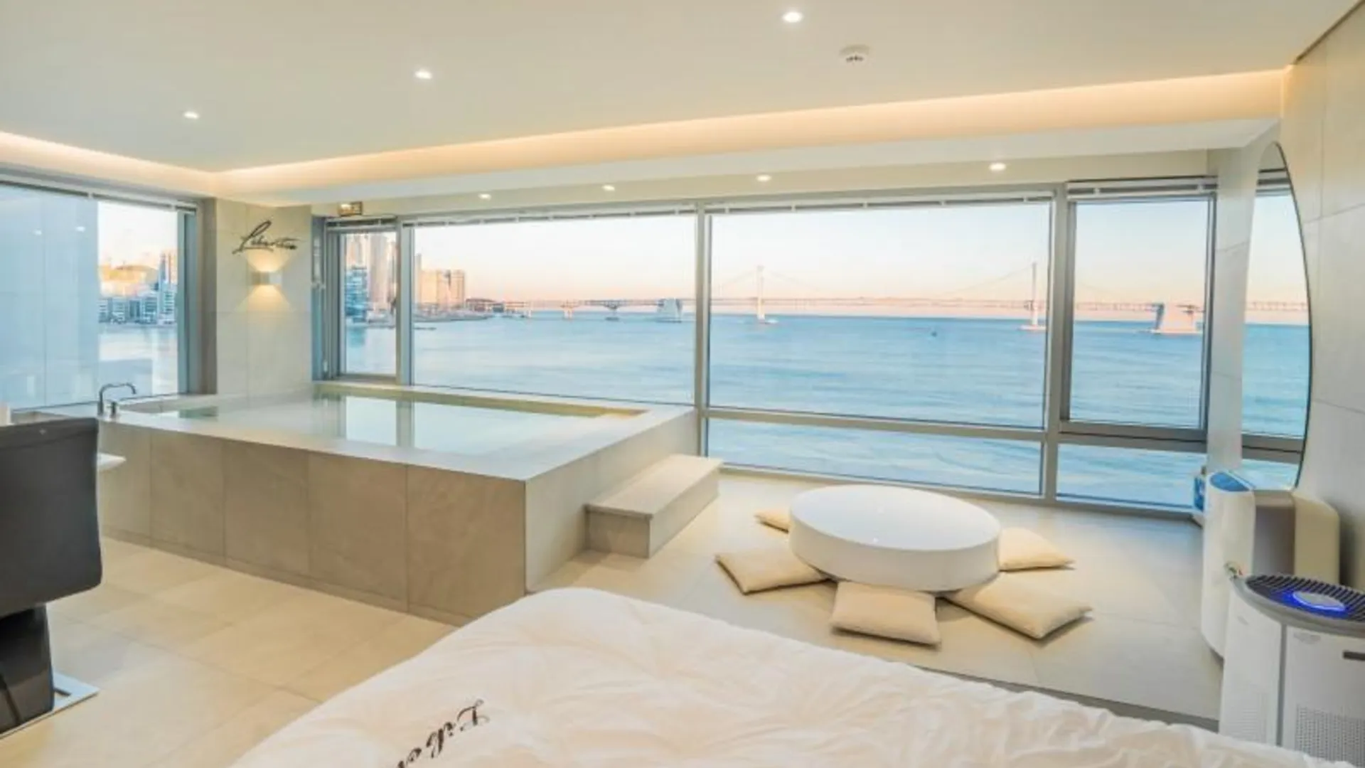 부산 부산 리벤시아풀빌라 3성급 게스트하우스 레스토랑