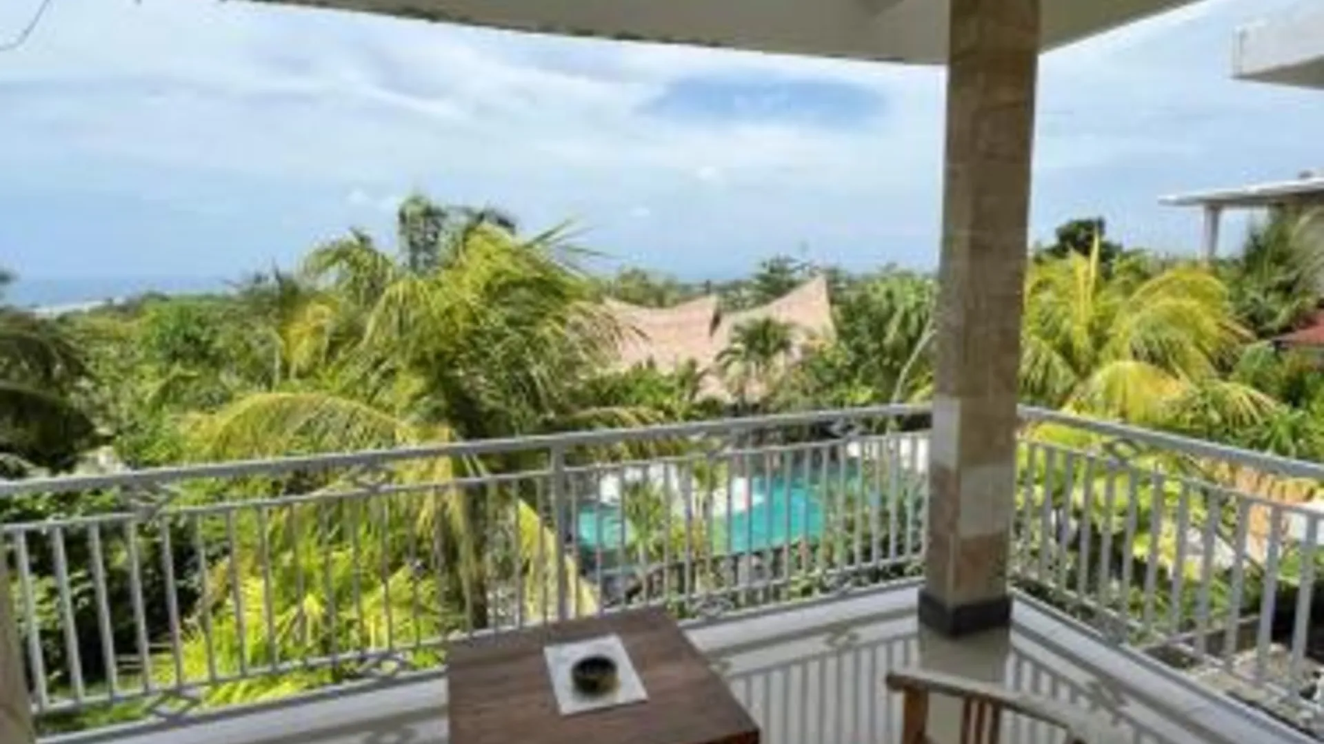 발리 아조나 그린 1성급 호텔 부대시설