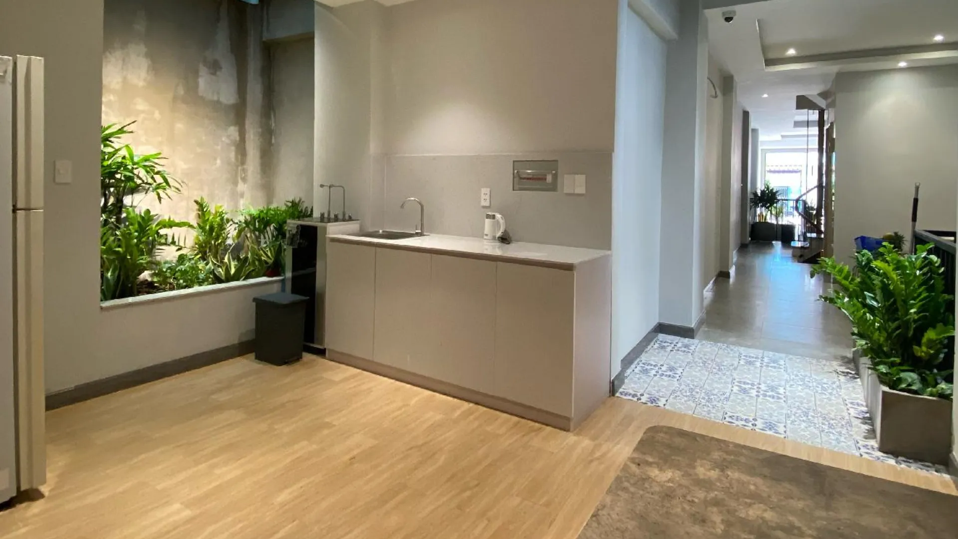 호치민 4군의 프라이빗 하우스 (25m², 침실 1개, 프라이빗 욕실 1개) 3성급 싱글룸 로비