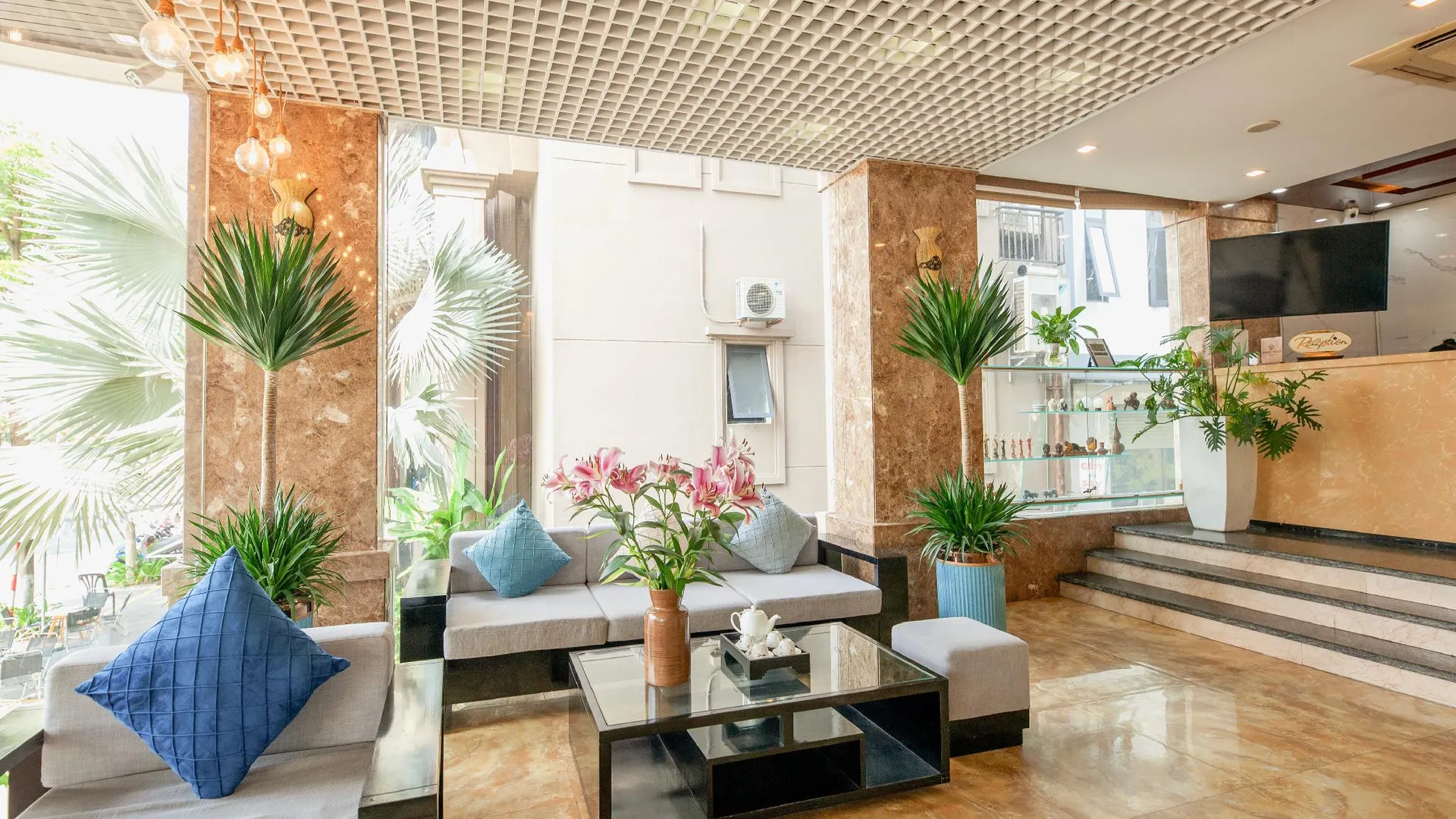 다낭 와이키키 비치 호텔 다낭 3성급 호텔 스위트룸