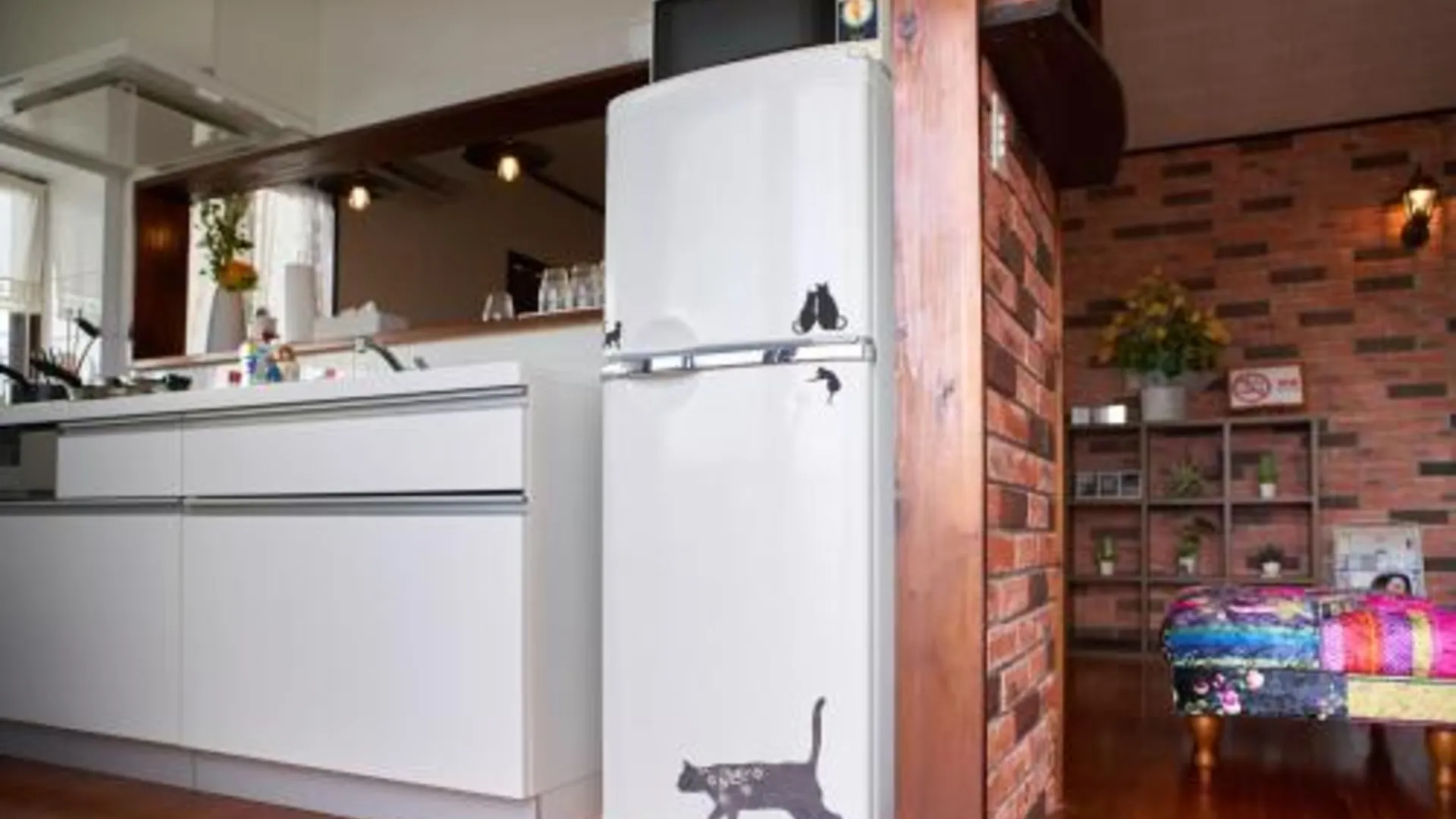 오키나와 본섬 Wind Henza 3성급 게스트하우스 레스토랑