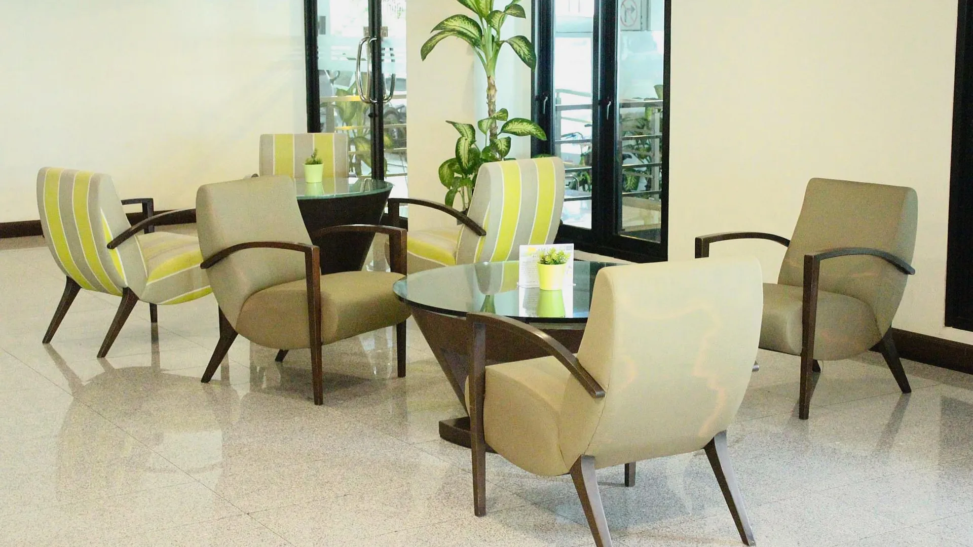 방콕 더 플림플레이스 호텔 3성급 호텔 부대시설