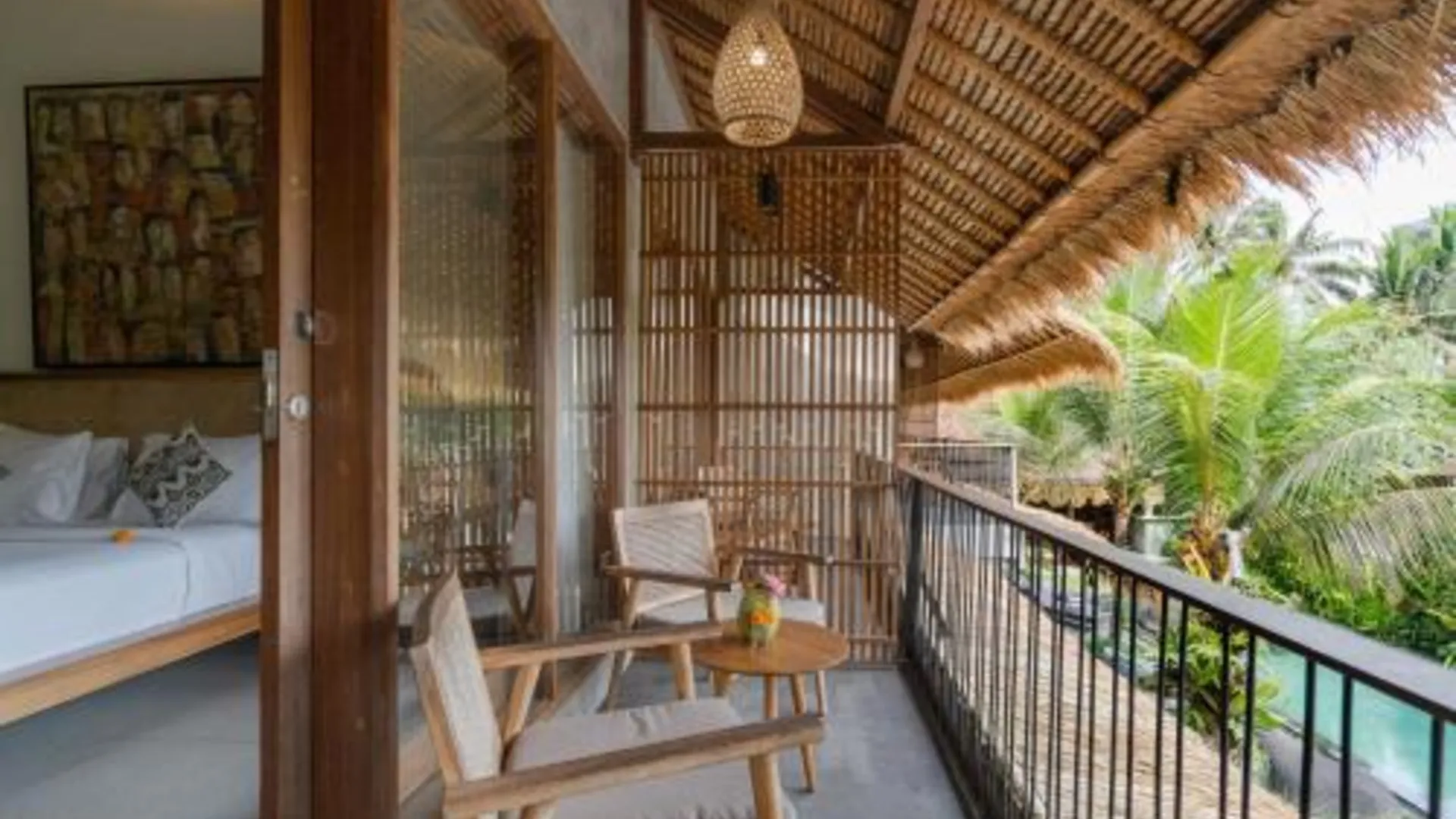 발리 칸다르파 우붓 3성급 호텔 수영장