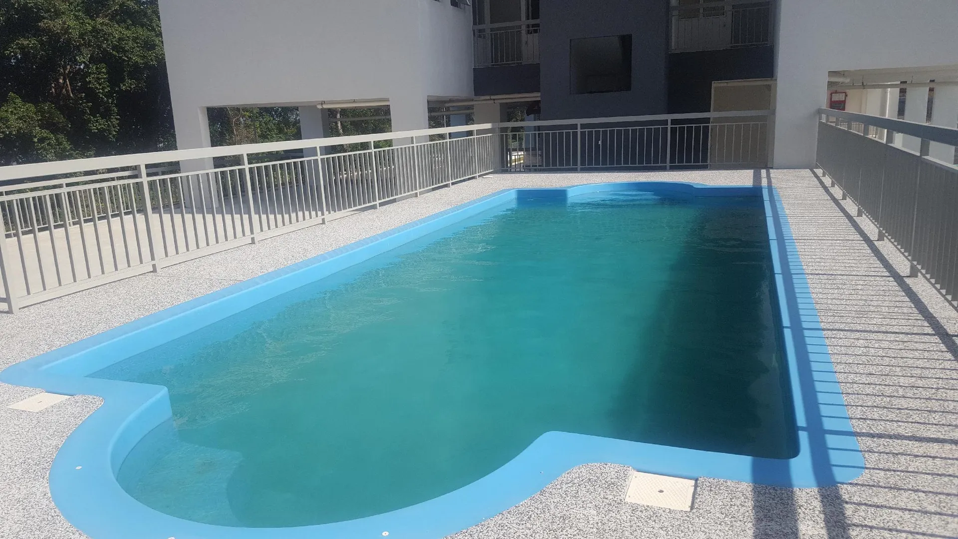 쿠안탄 테루크 쳄페타크의 아파트먼트 (808m², 침실 3개, 프라이빗 욕실 2개) 4성급 싱글룸 로비