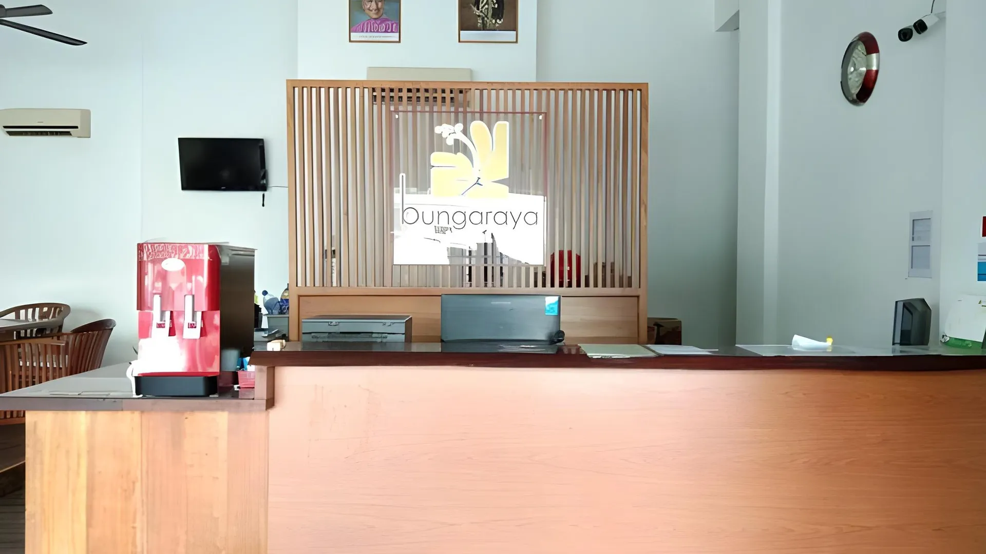 바투 파핫 Room V @ Jalan Sultanah Near Bus Stop Batu Pahat 호텔 레스토랑