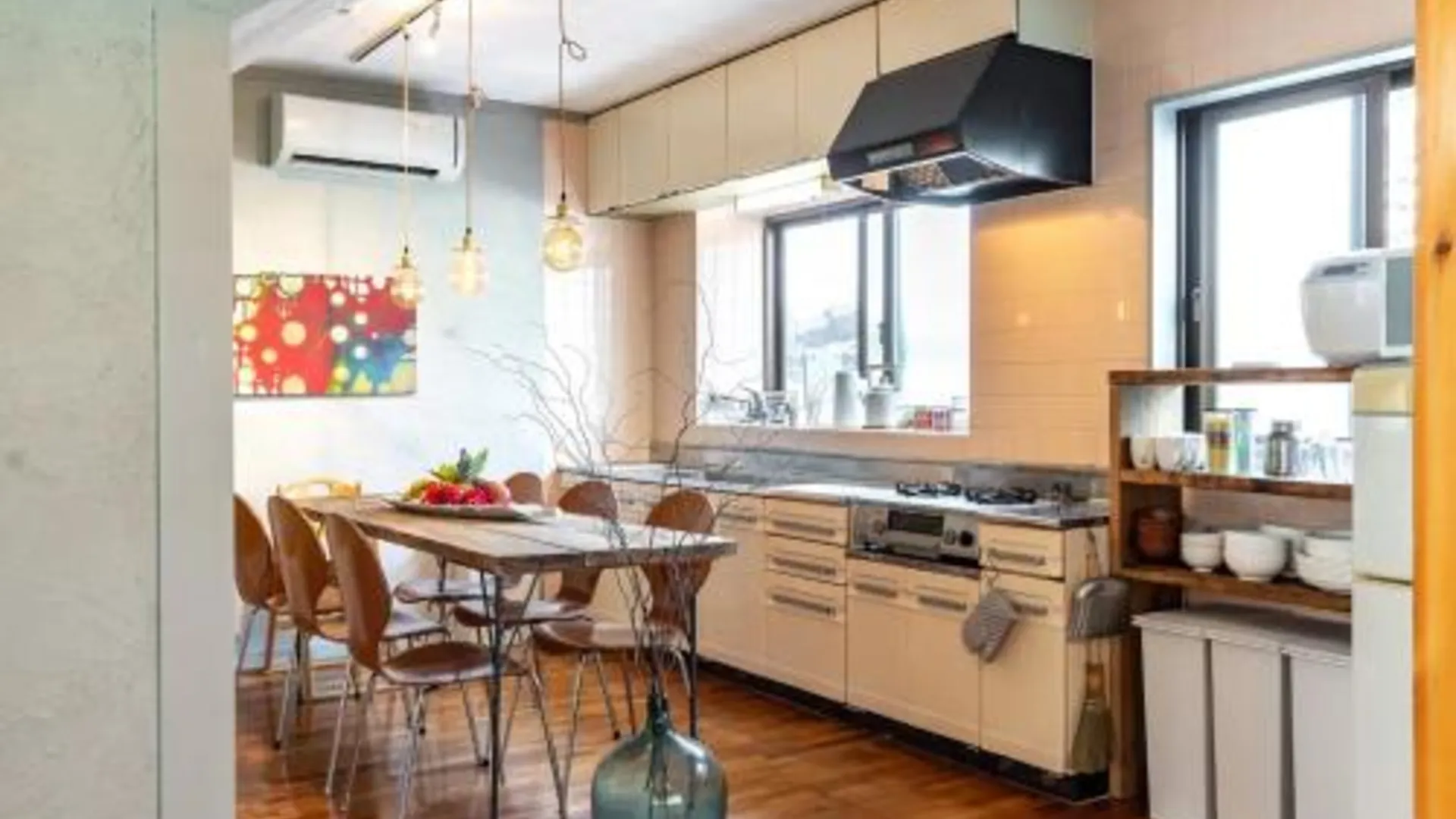 오키나와 본섬 모토부의 프라이빗 하우스 (m², 침실 2개, 프라이빗 욕실 1개) 4성급 게스트하우스 레스토랑