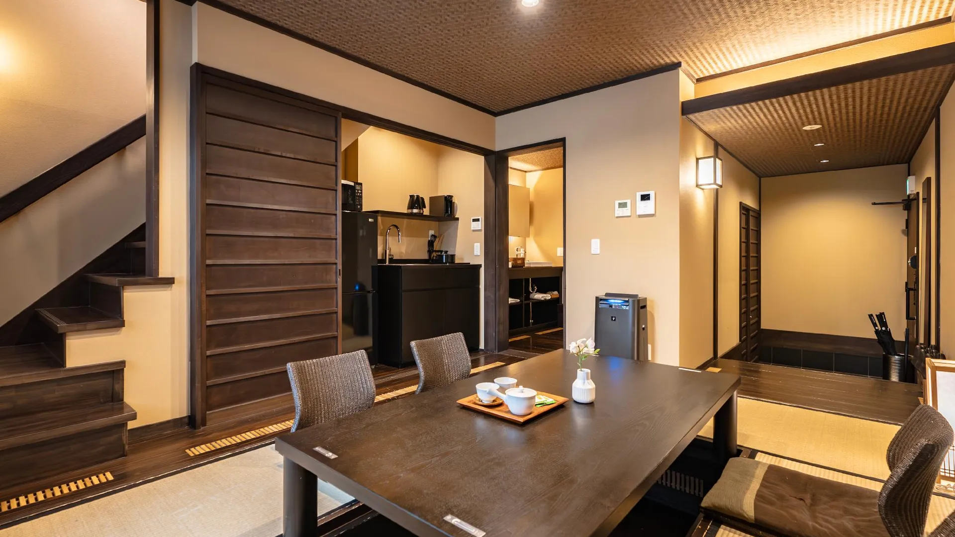 교토 구치마치쿤 호시야 탄잔 료칸, 교토 아라시야마 3성급 호텔 로비