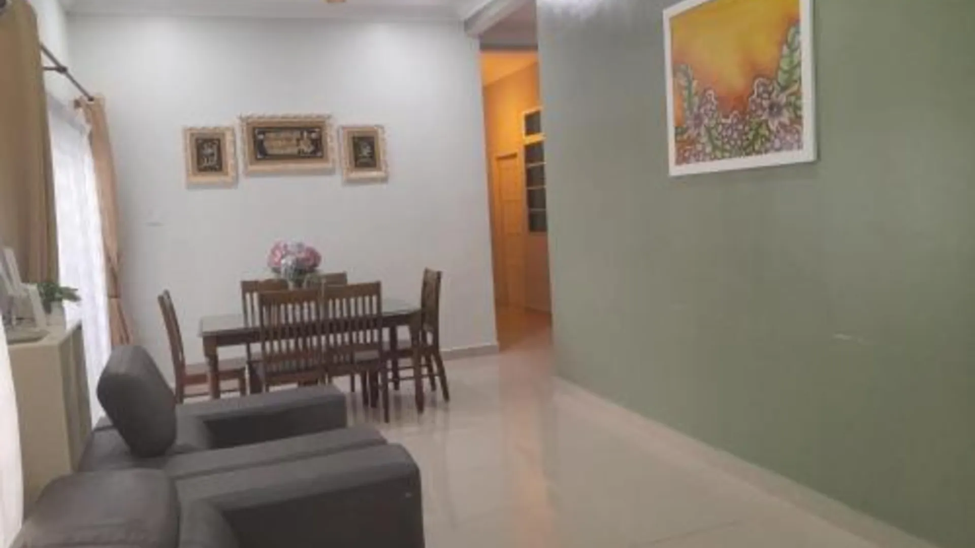 쿠안탄 [location not yet specified]의 프라이빗 하우스 (100m², 침실 4개, 프라이빗 욕실 3개) 4성급 게스트하우스 수영장