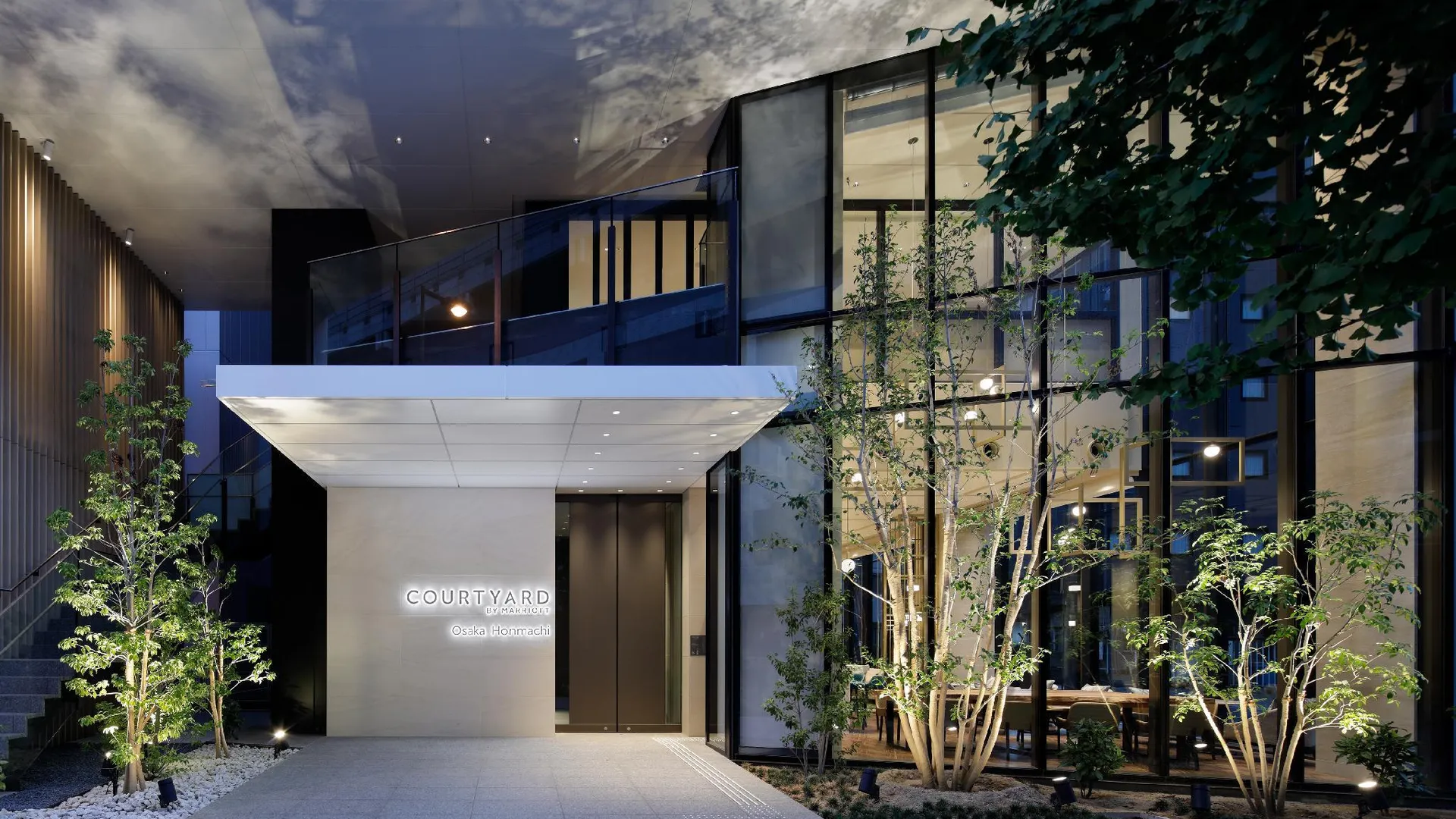 오사카 Courtyard by Marriott Osaka Honmachi 4성급 호텔 스위트룸