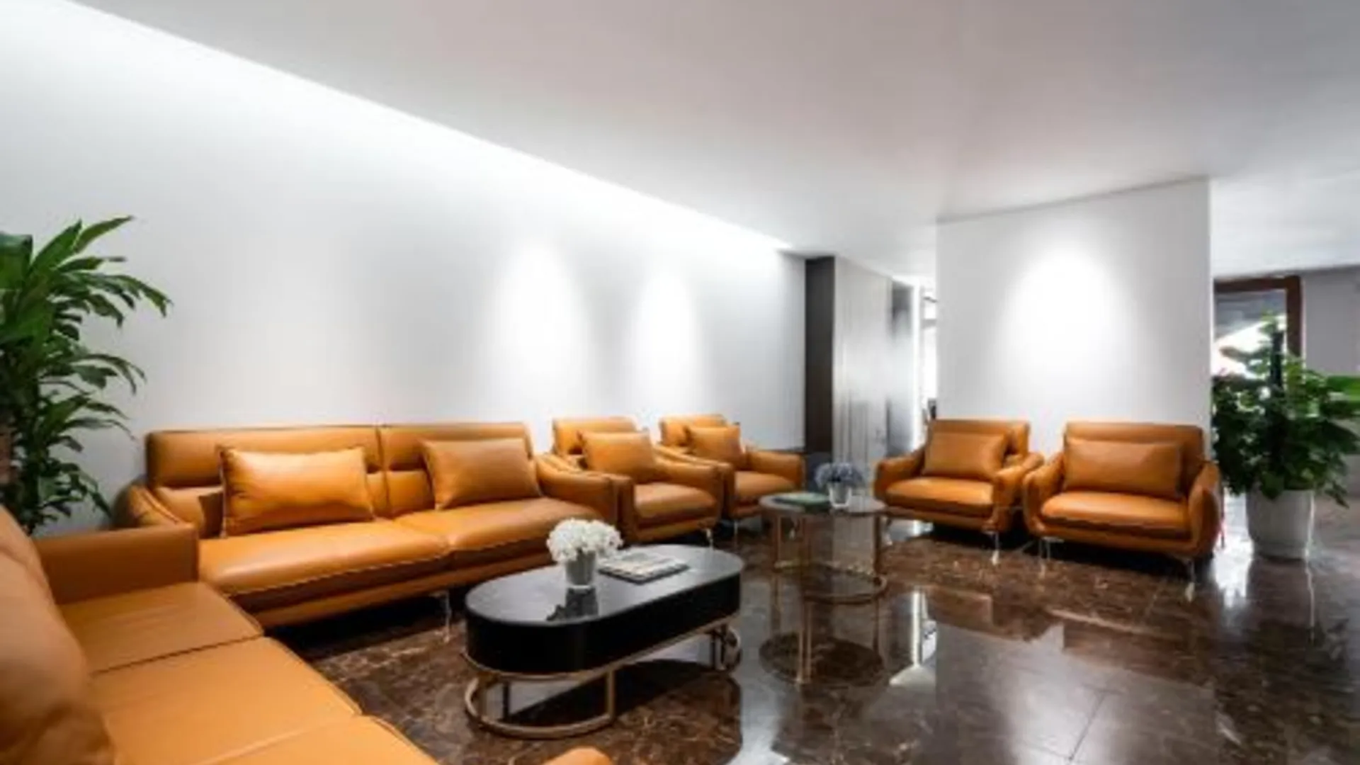 하노이 럭스 파라다이스 호텔 응우옌카크히에우 3성급 호텔 로비