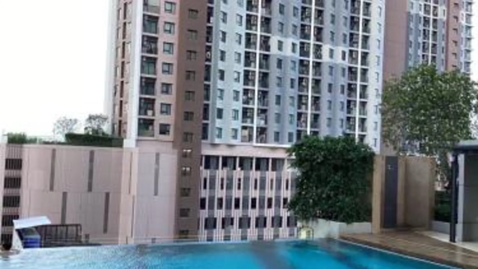 방콕 Lummpni palace 3성급 싱글룸 레스토랑